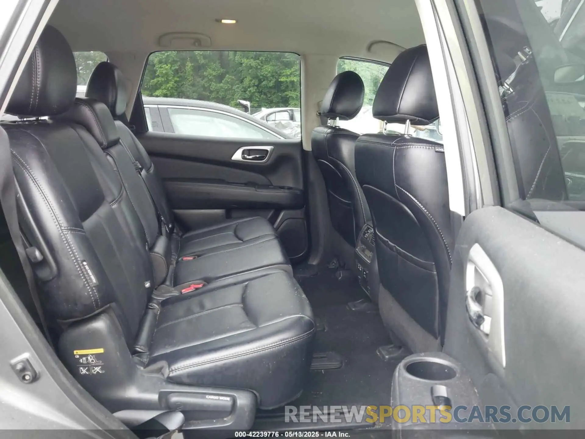 8 Фотография поврежденного автомобиля 5N1DR2MN7KC643693 NISSAN PATHFINDER 2019