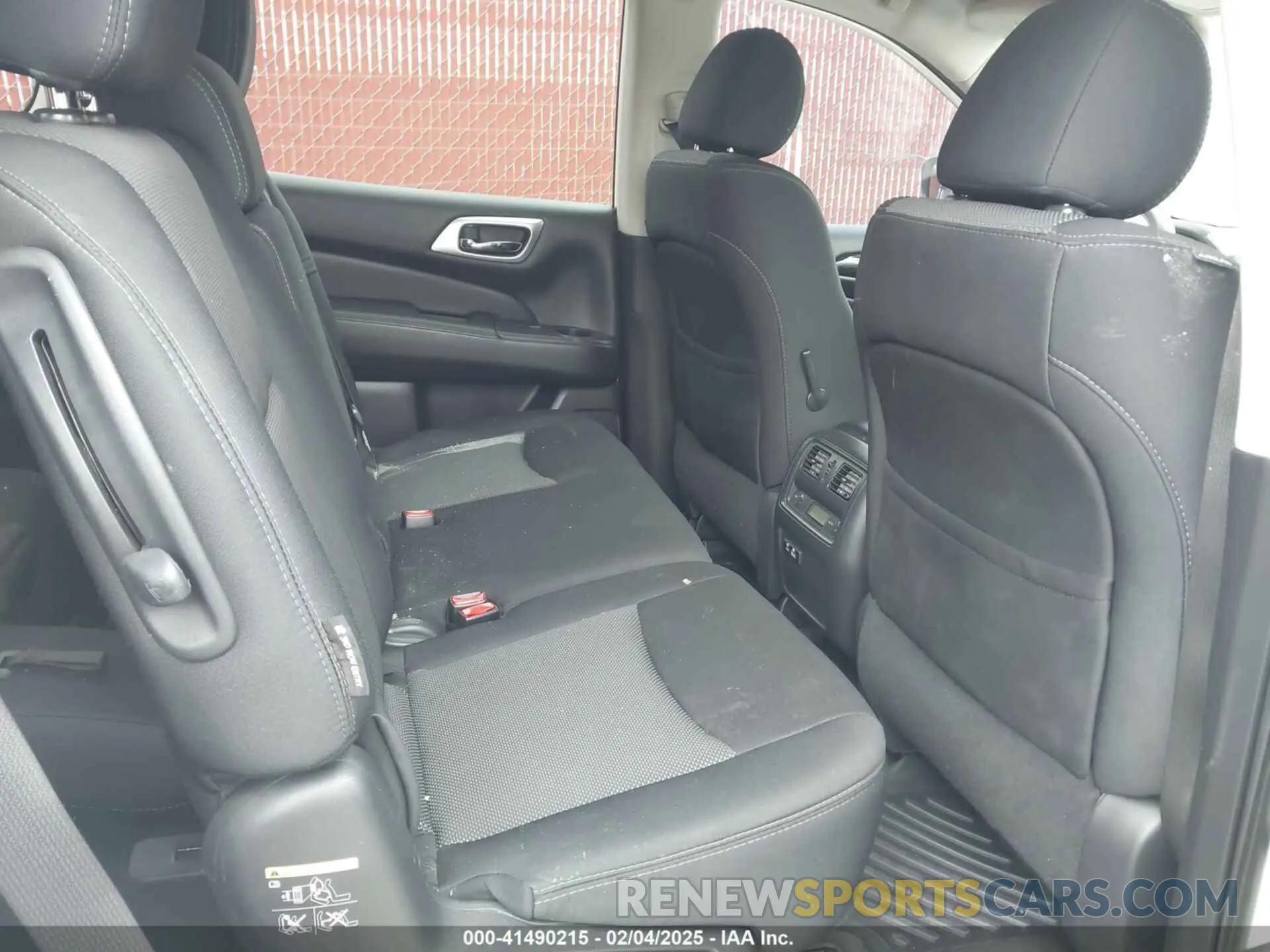 8 Photograph of a damaged car 5N1DR2MNXKC640870 NISSAN PATHFINDER 2019