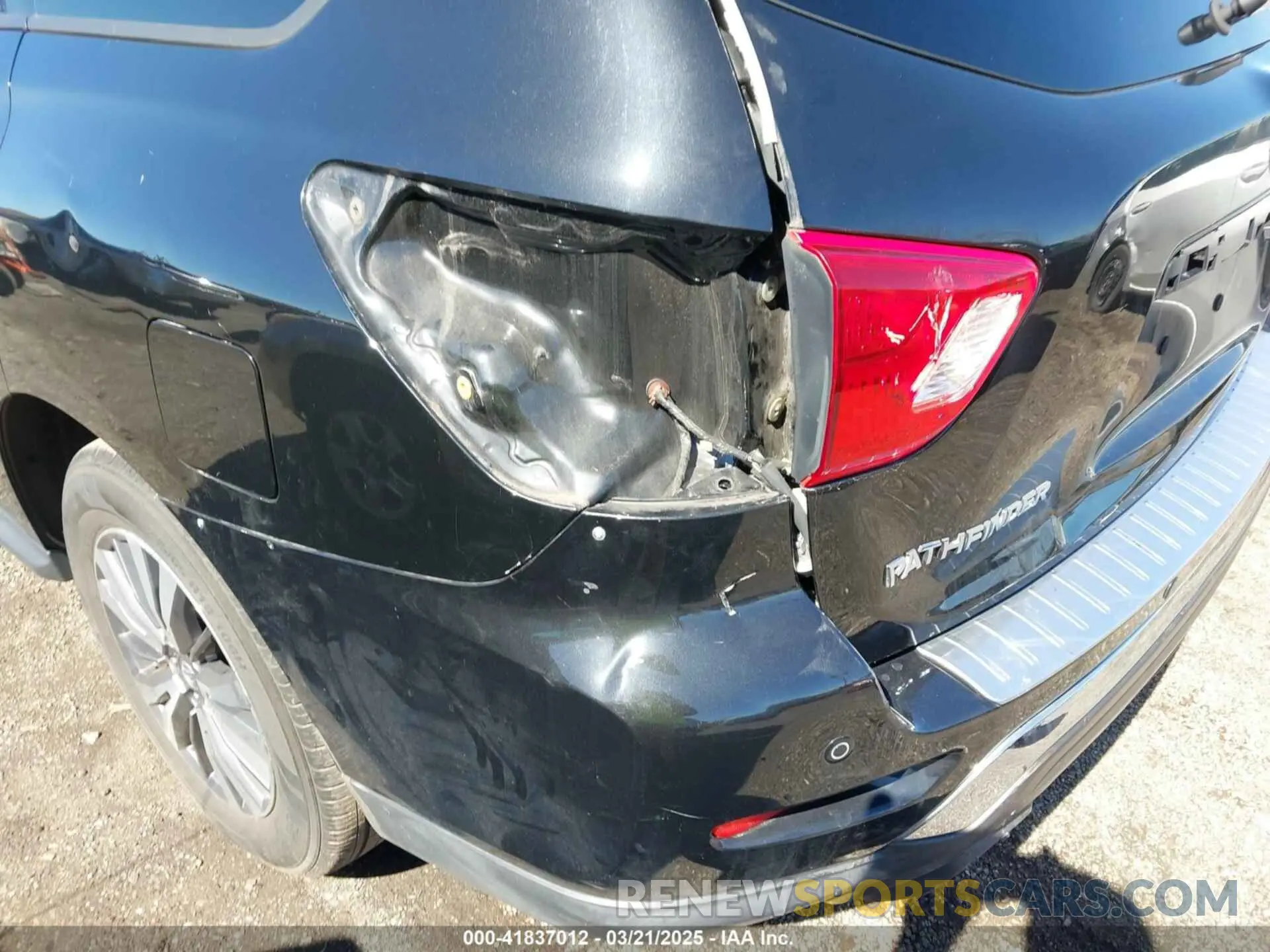 18 Фотография поврежденного автомобиля 5N1DR2AM3LC628413 NISSAN PATHFINDER 2020