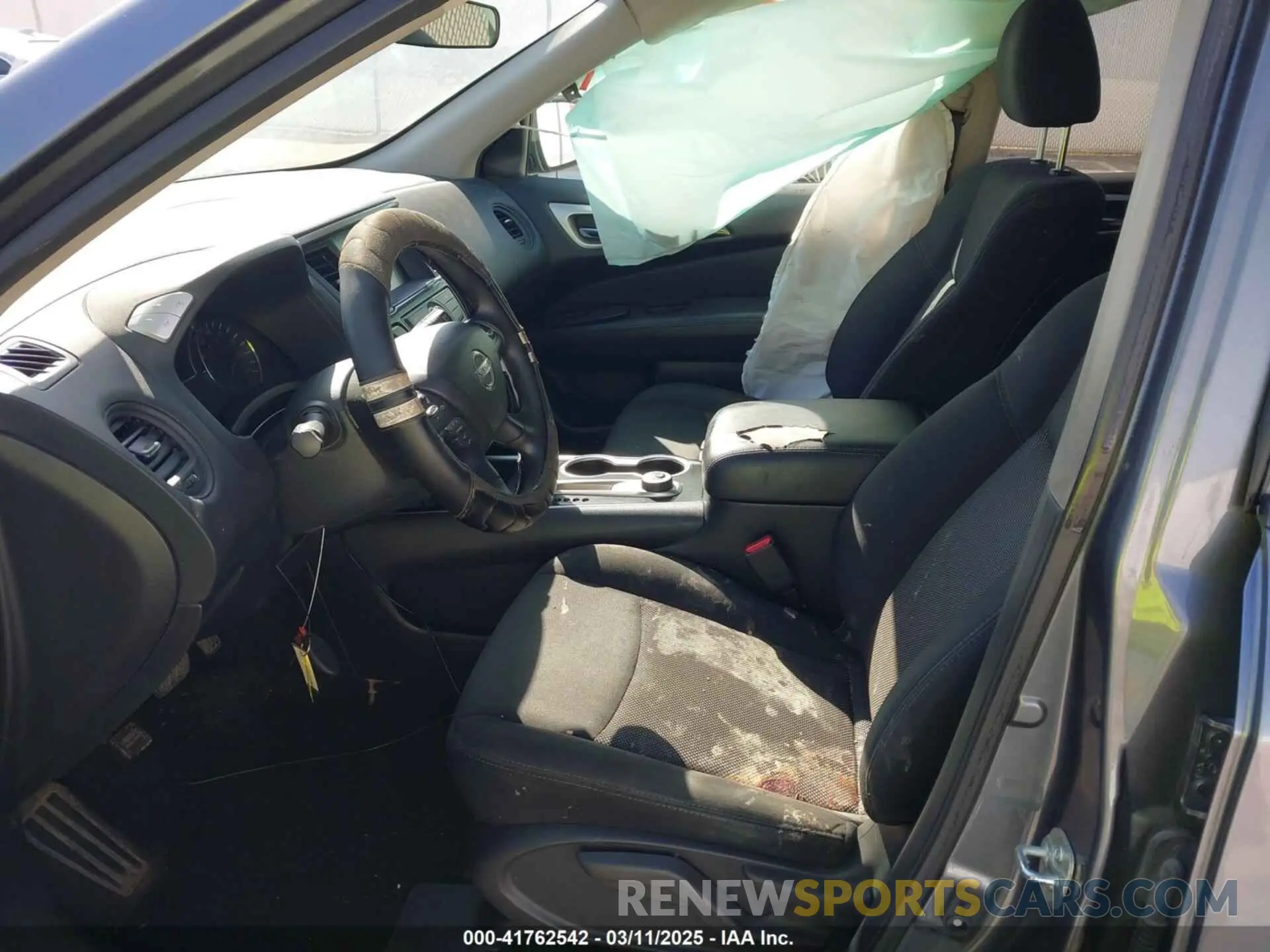5 Photograph of a damaged car 5N1DR2AM4LC602127 NISSAN PATHFINDER 2020