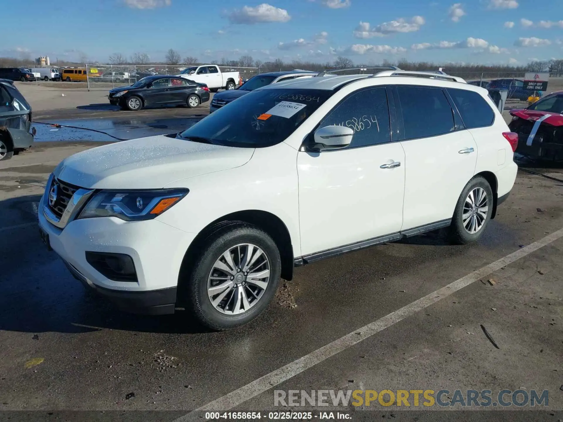 2 Photograph of a damaged car 5N1DR2AMXLC621393 NISSAN PATHFINDER 2020