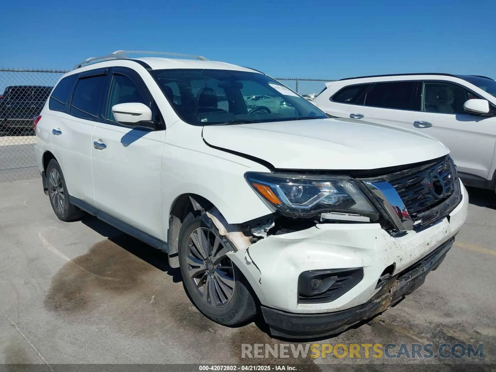 1 Photograph of a damaged car 5N1DR2AN0LC581267 NISSAN PATHFINDER 2020