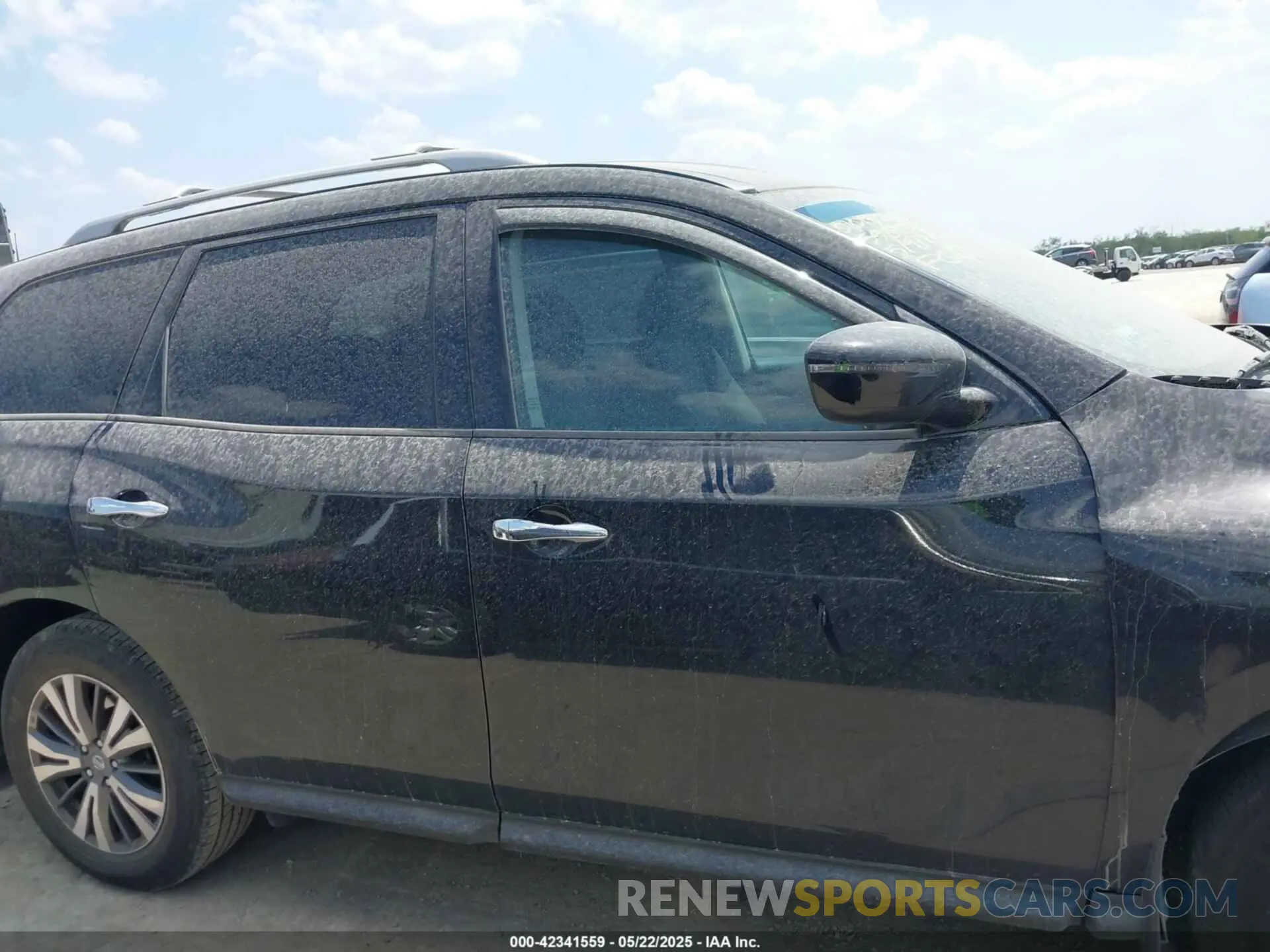 14 Photograph of a damaged car 5N1DR2AN0LC598957 NISSAN PATHFINDER 2020