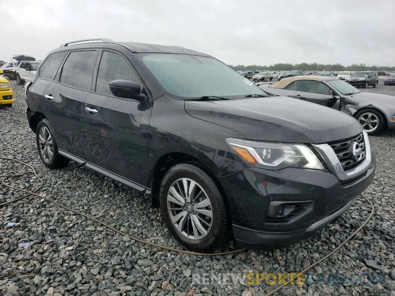 4 Photograph of a damaged car 5N1DR2AN1LC623364 NISSAN PATHFINDER 2020