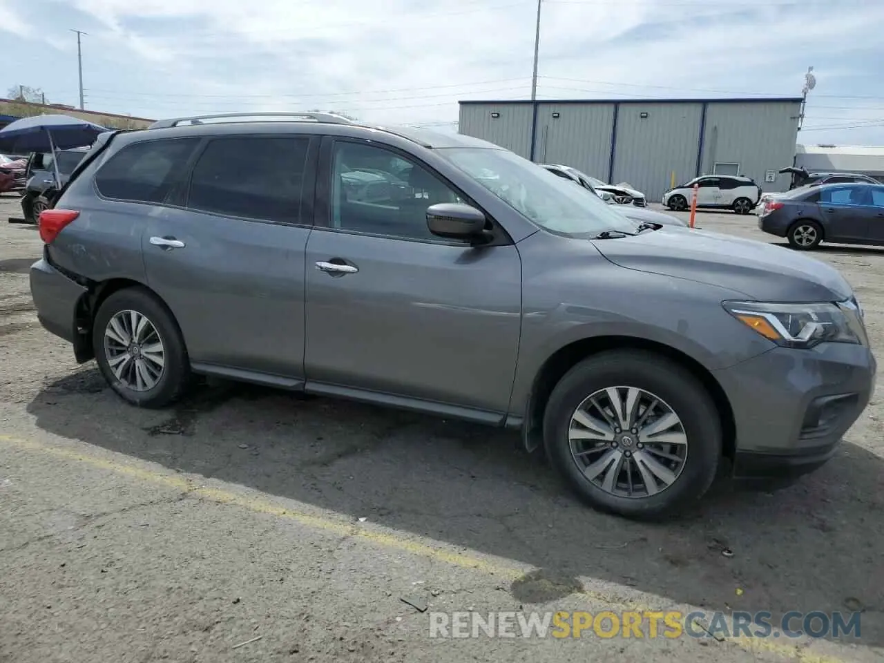 4 Photograph of a damaged car 5N1DR2AN4LC592594 NISSAN PATHFINDER 2020