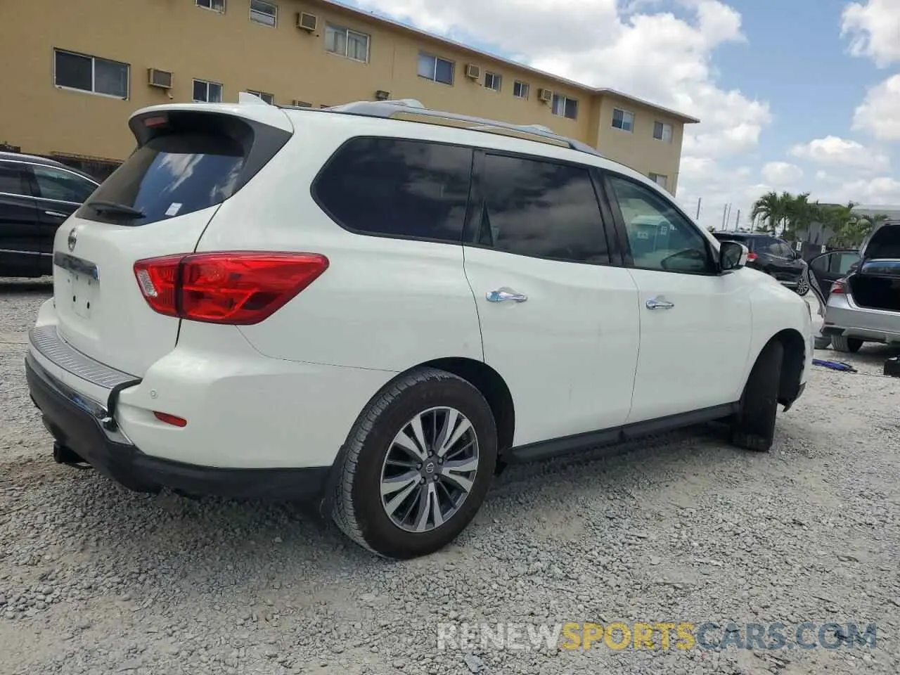 3 Photograph of a damaged car 5N1DR2ANXLC637540 NISSAN PATHFINDER 2020