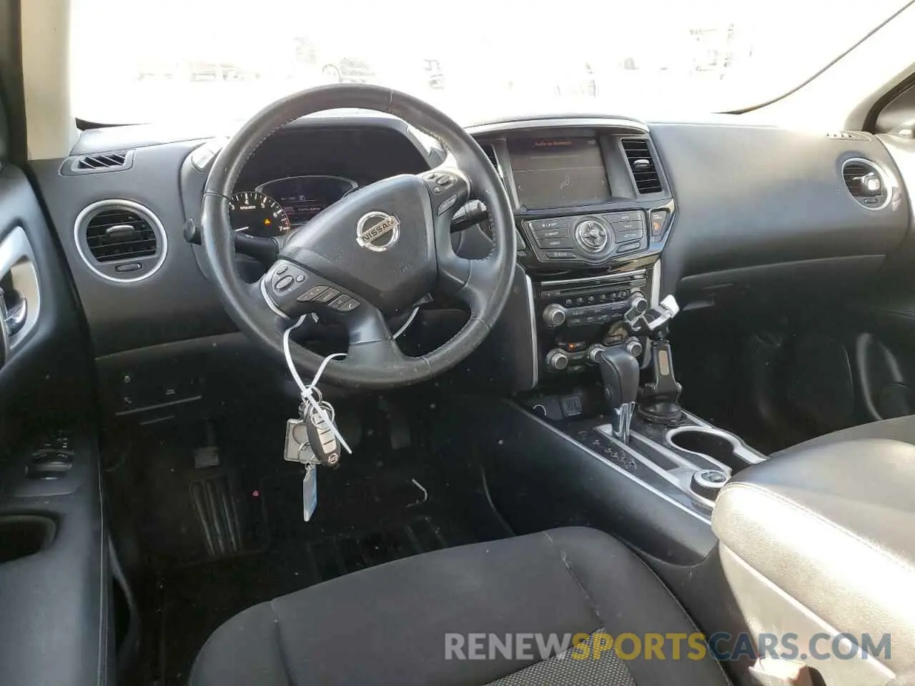8 Photograph of a damaged car 5N1DR2BM2LC580837 NISSAN PATHFINDER 2020