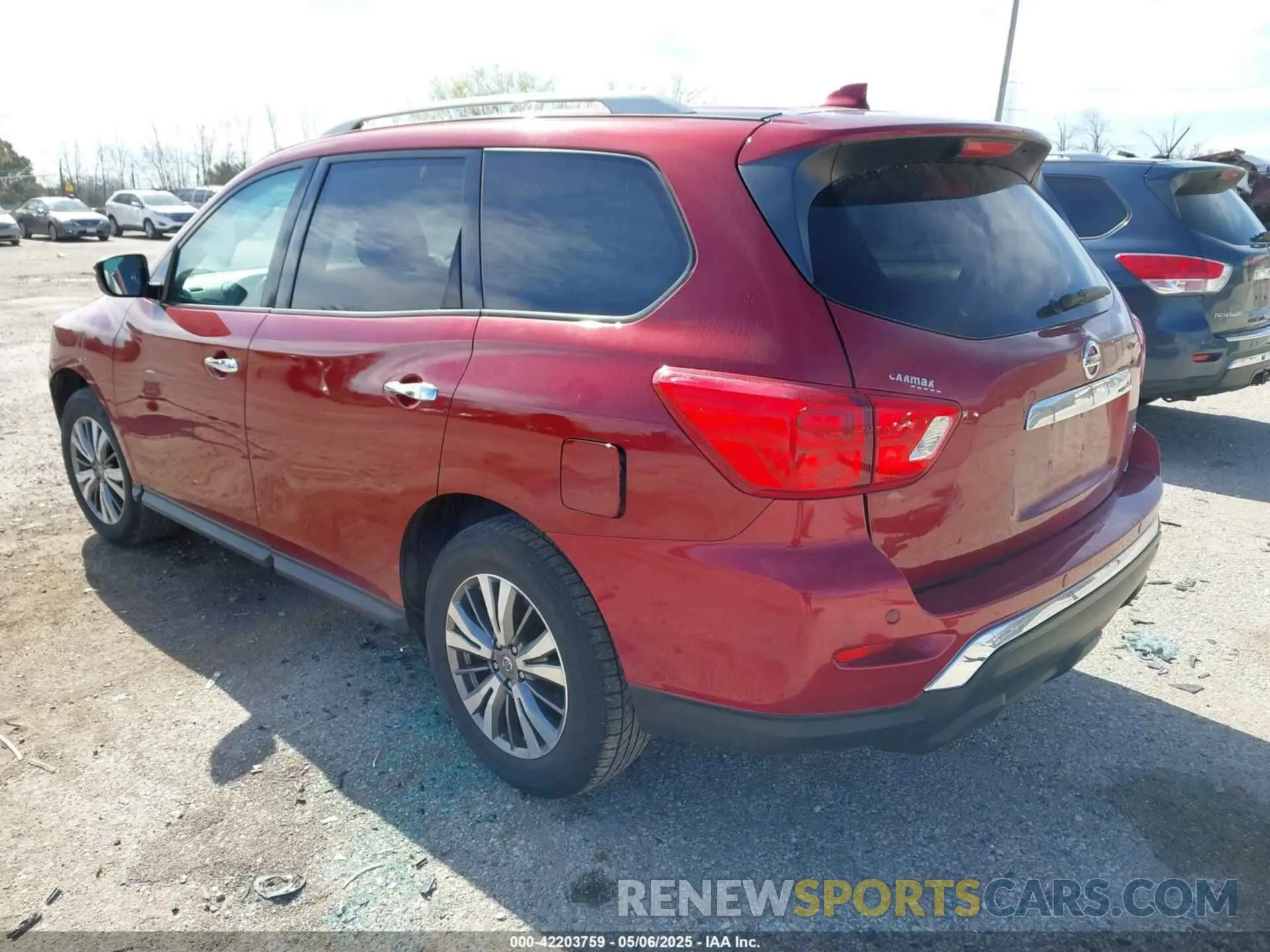 3 Photograph of a damaged car 5N1DR2BM3LC612775 NISSAN PATHFINDER 2020