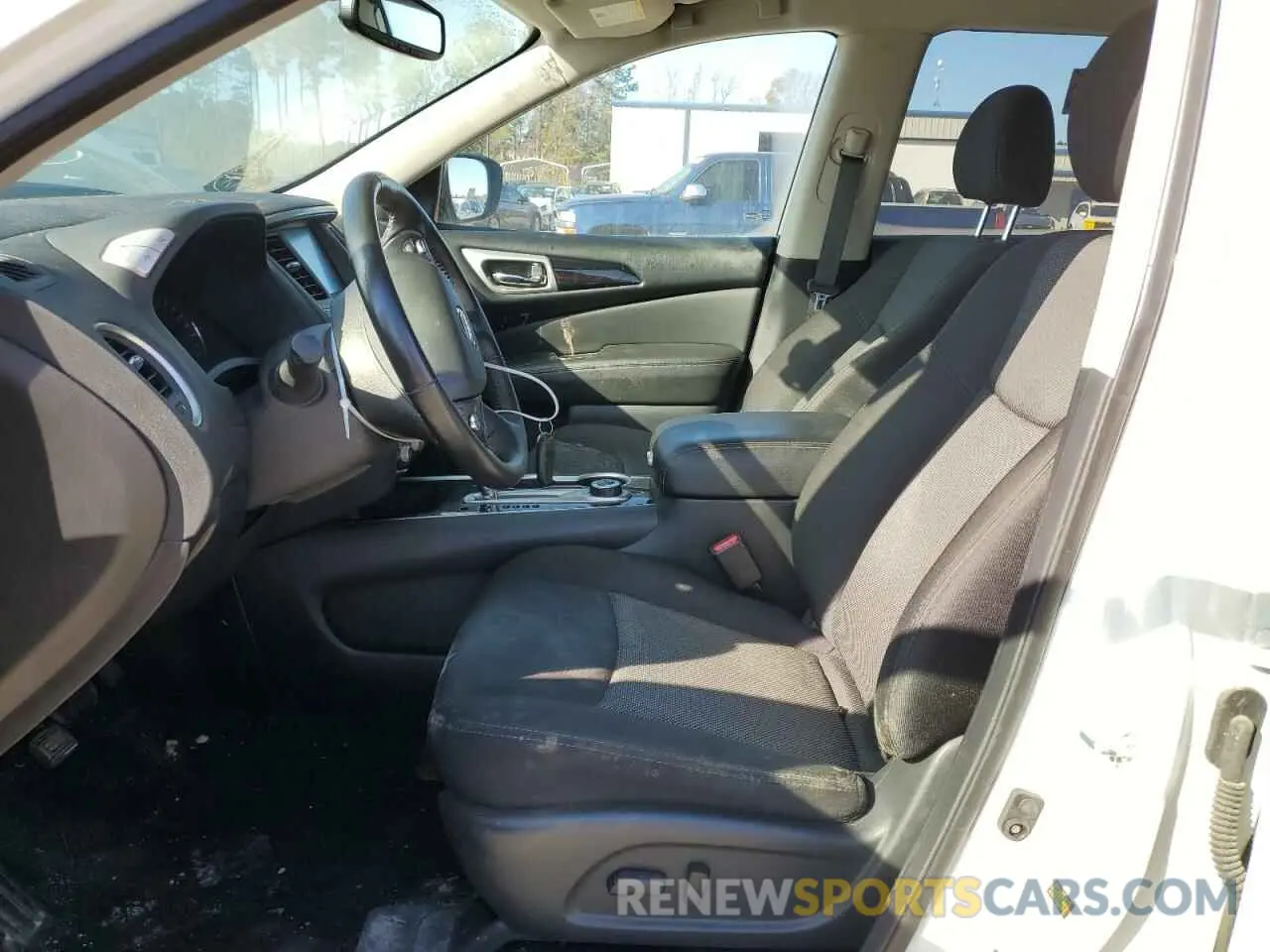 7 Photograph of a damaged car 5N1DR2BM4LC650001 NISSAN PATHFINDER 2020