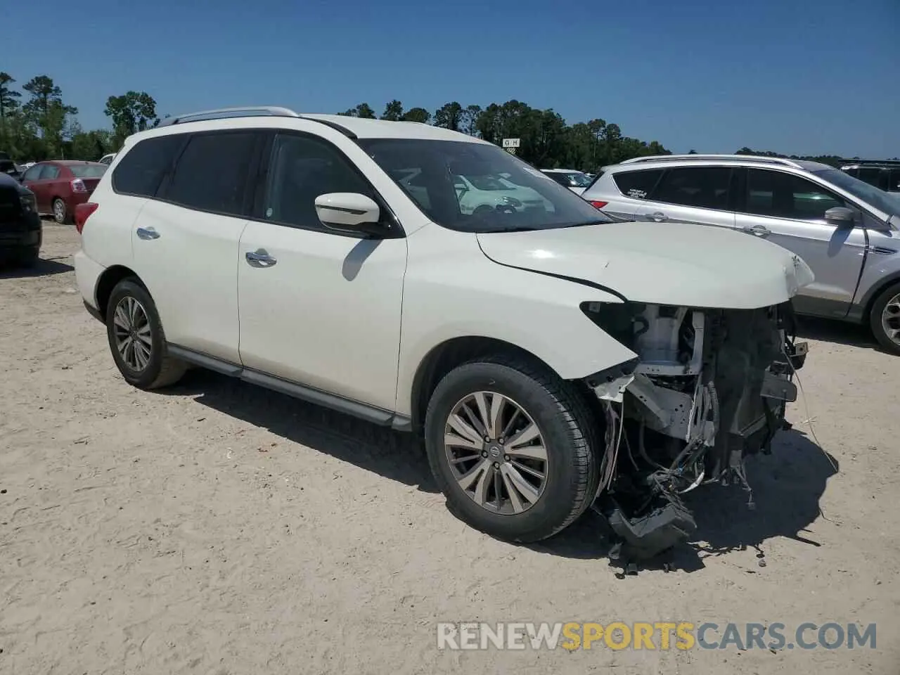 4 Photograph of a damaged car 5N1DR2BM8LC583743 NISSAN PATHFINDER 2020