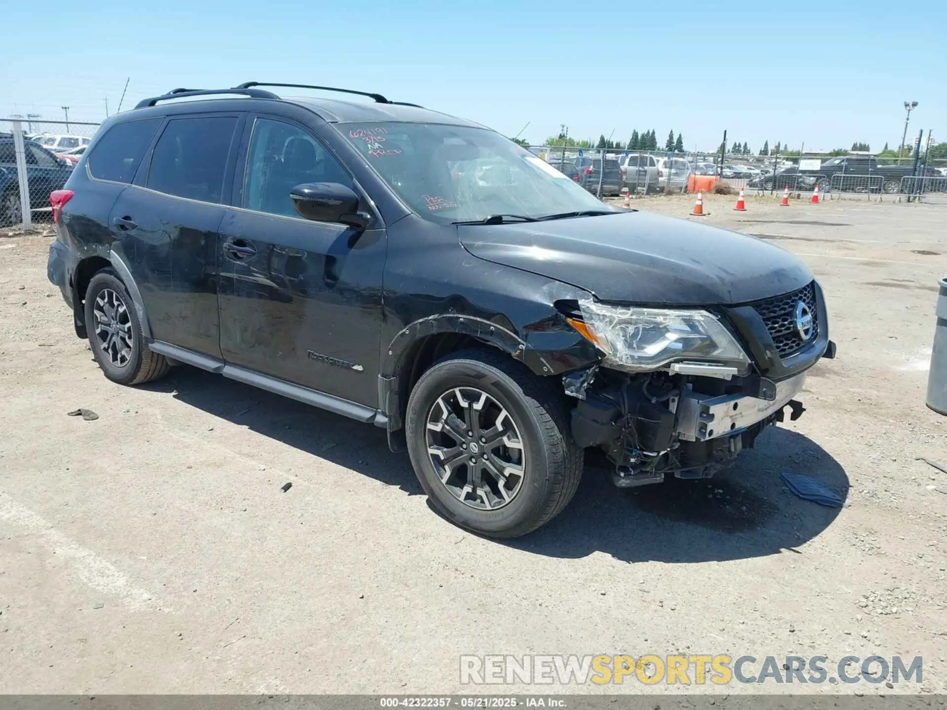 1 Photograph of a damaged car 5N1DR2BN3LC624191 NISSAN PATHFINDER 2020
