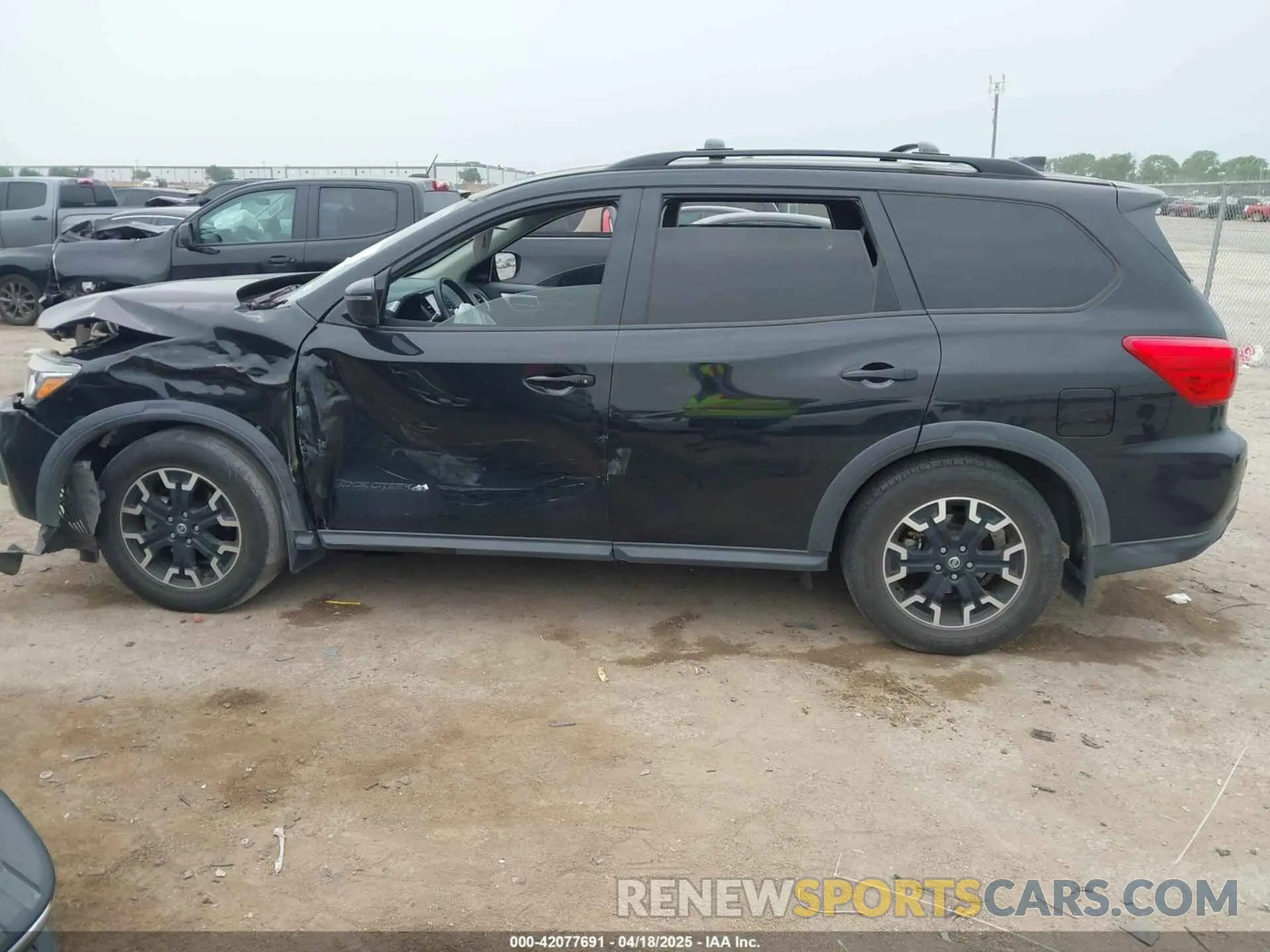 14 Photograph of a damaged car 5N1DR2BN7LC622024 NISSAN PATHFINDER 2020