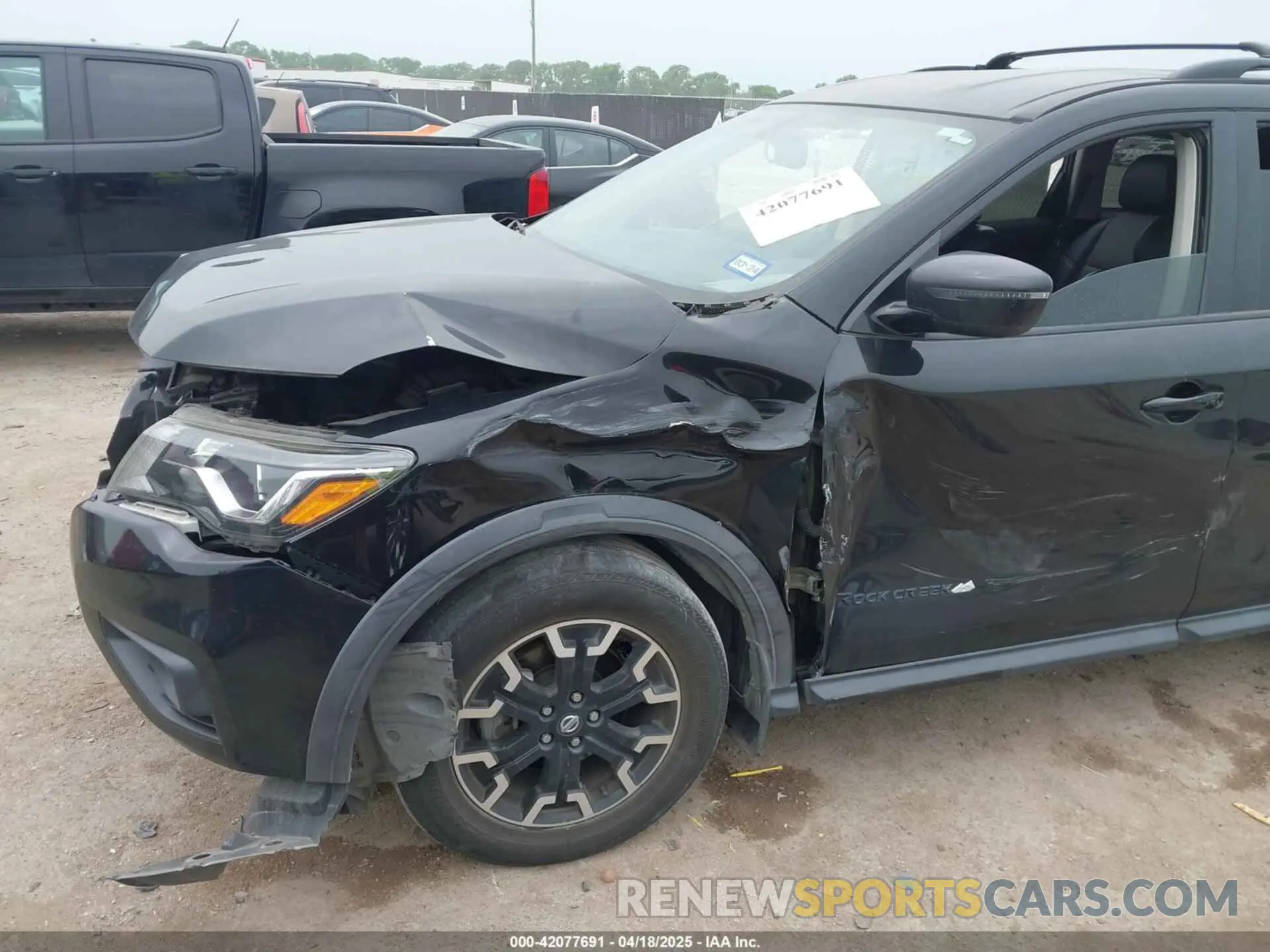 6 Photograph of a damaged car 5N1DR2BN7LC622024 NISSAN PATHFINDER 2020