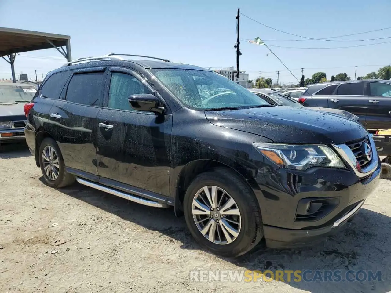 4 Photograph of a damaged car 5N1DR2BN9LC608531 NISSAN PATHFINDER 2020