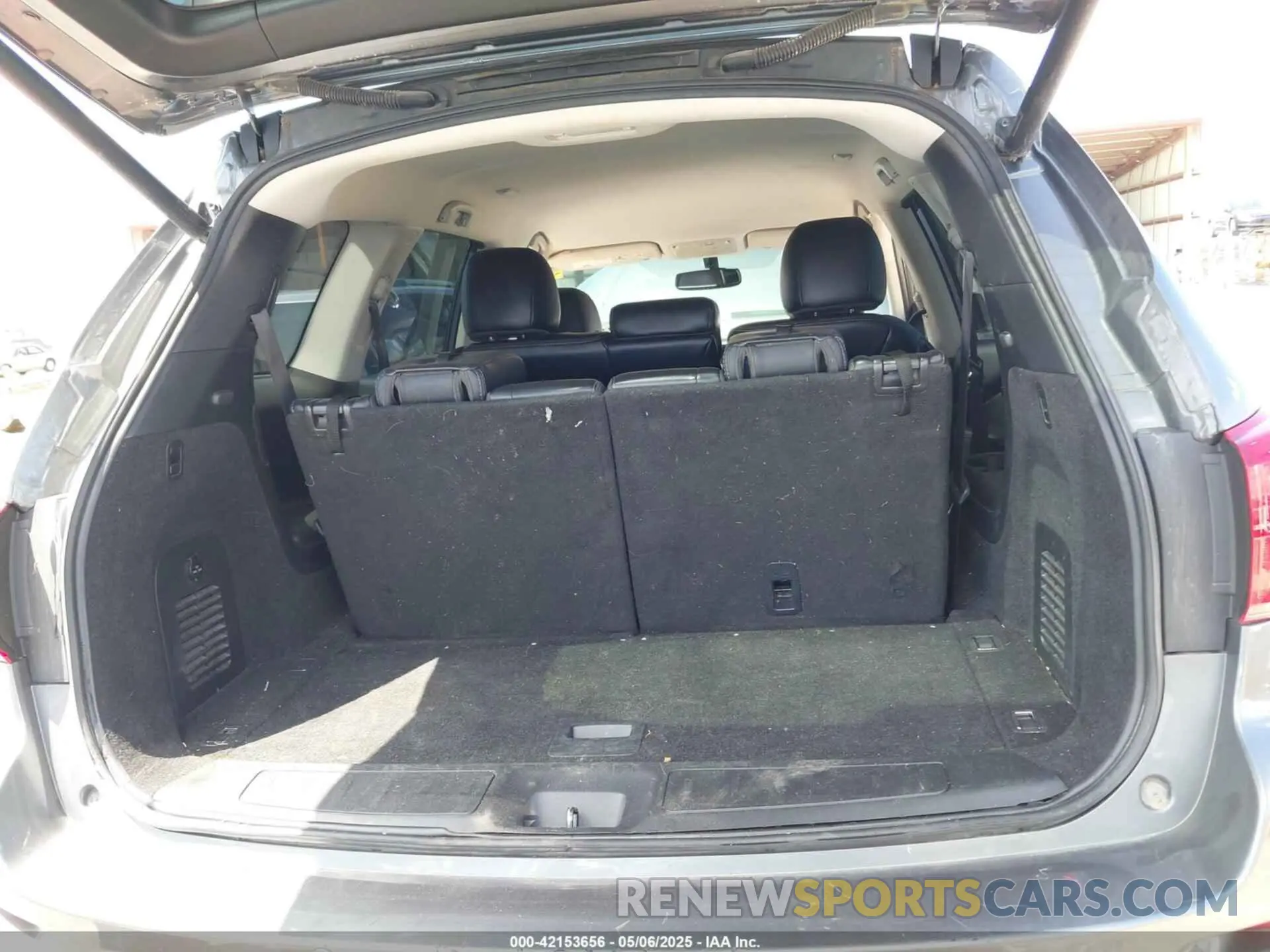 18 Photograph of a damaged car 5N1DR2CM1LC613034 NISSAN PATHFINDER 2020
