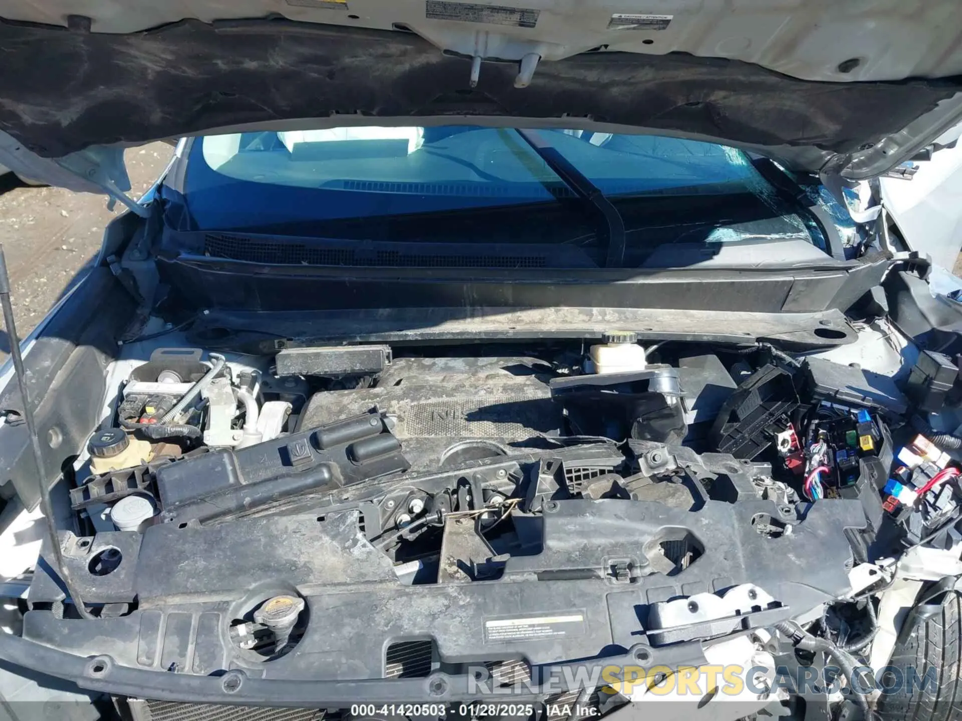 10 Photograph of a damaged car 5N1DR2CM4LC605235 NISSAN PATHFINDER 2020