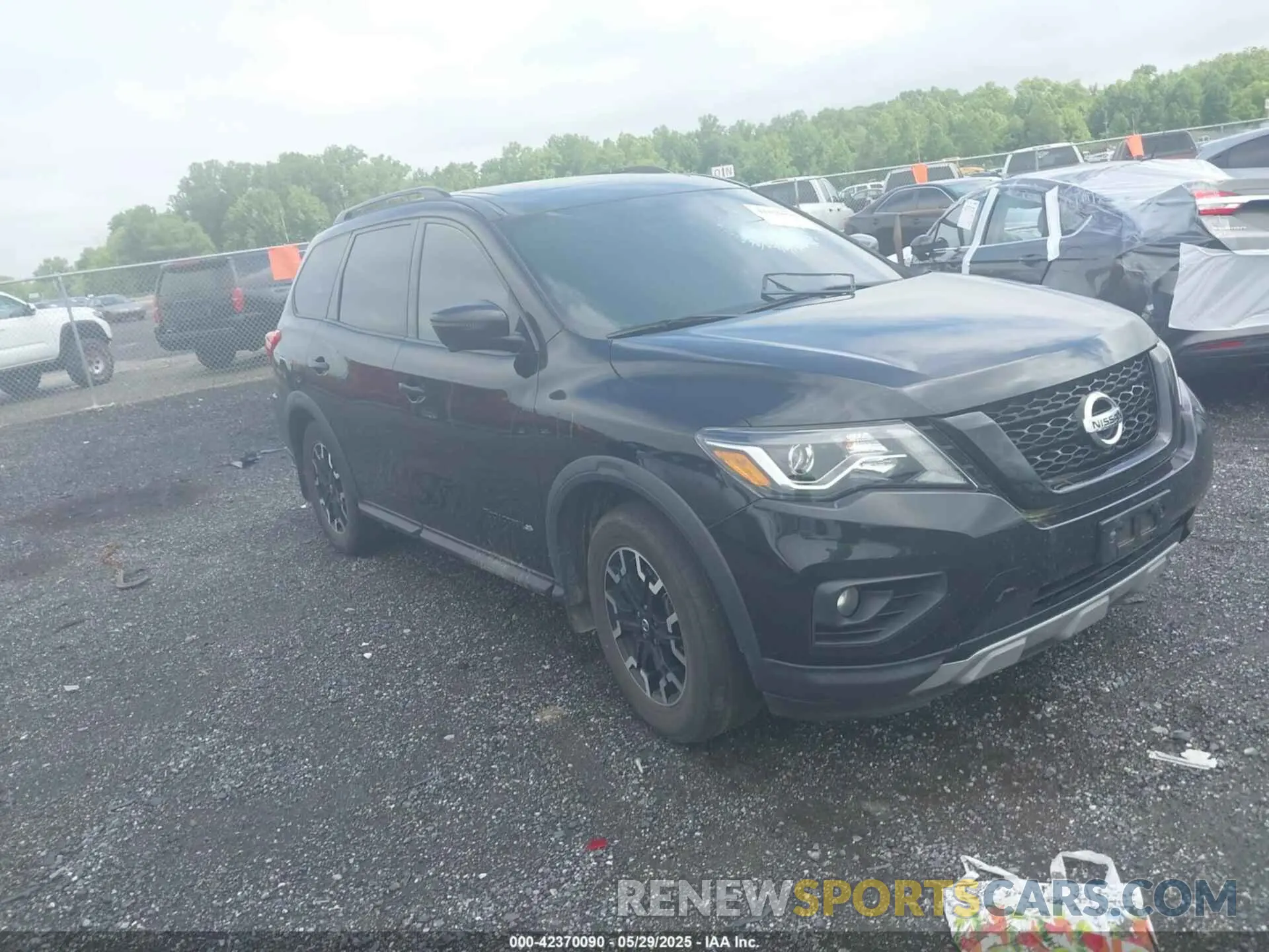1 Photograph of a damaged car 5N1DR2CM4LC644617 NISSAN PATHFINDER 2020