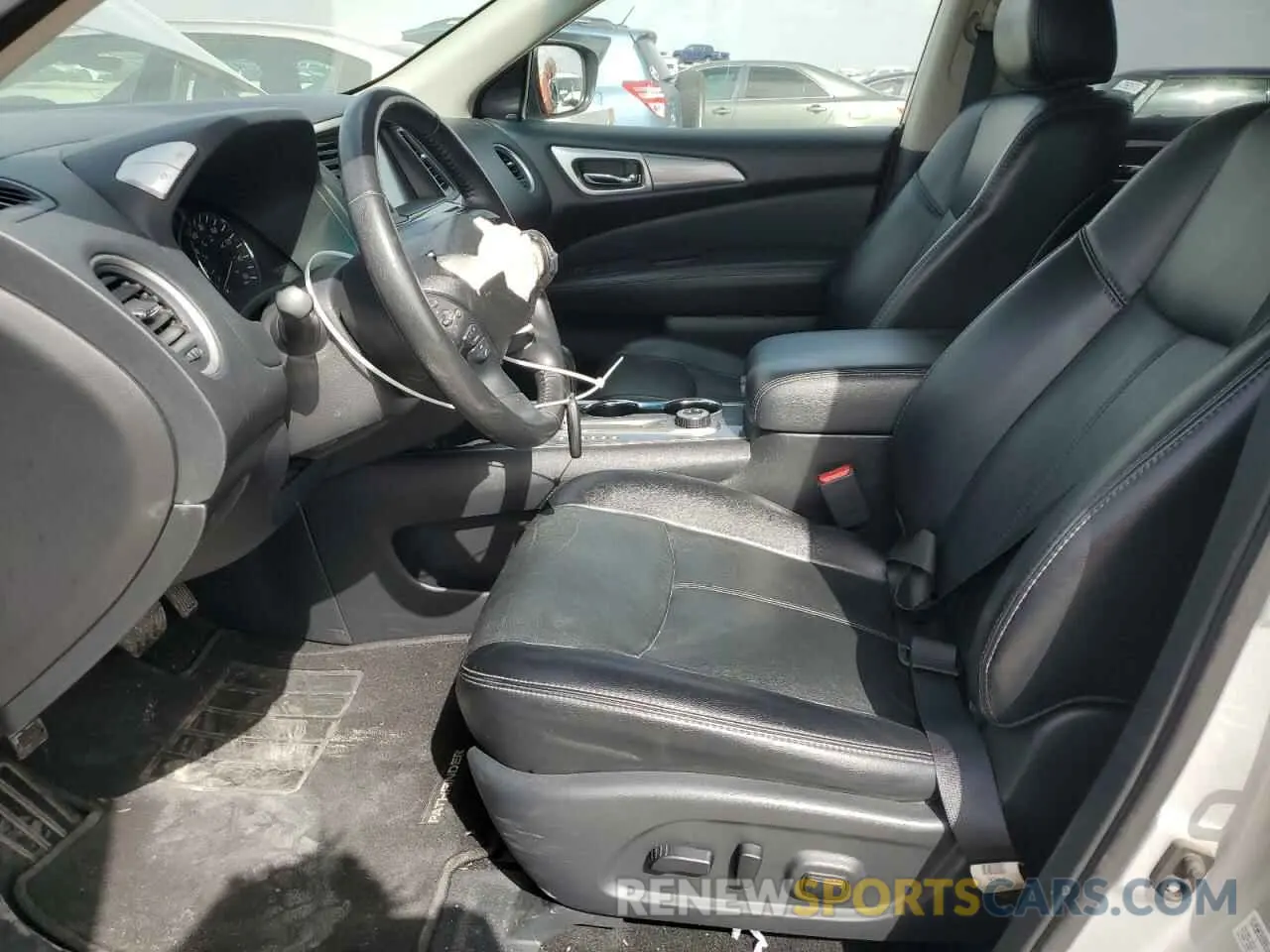 7 Photograph of a damaged car 5N1DR2CM6LC606354 NISSAN PATHFINDER 2020