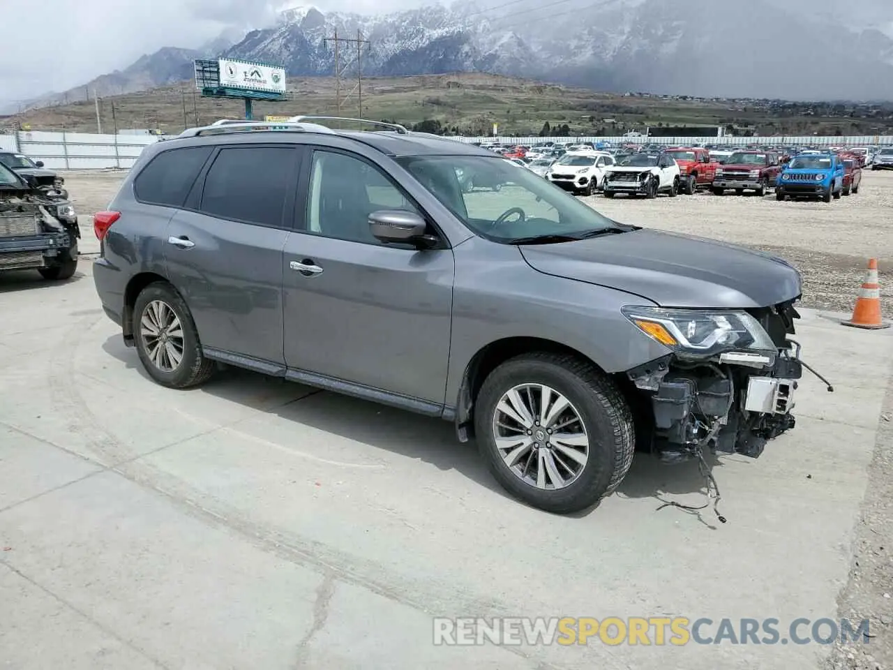 4 Photograph of a damaged car 5N1DR2CM7LC596322 NISSAN PATHFINDER 2020