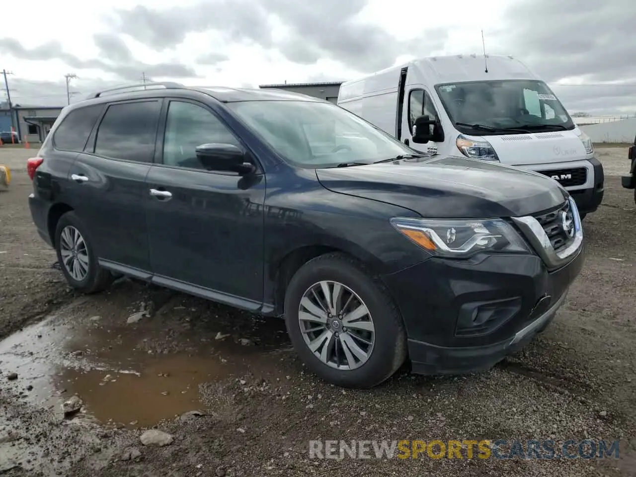 4 Photograph of a damaged car 5N1DR2CM7LC599091 NISSAN PATHFINDER 2020