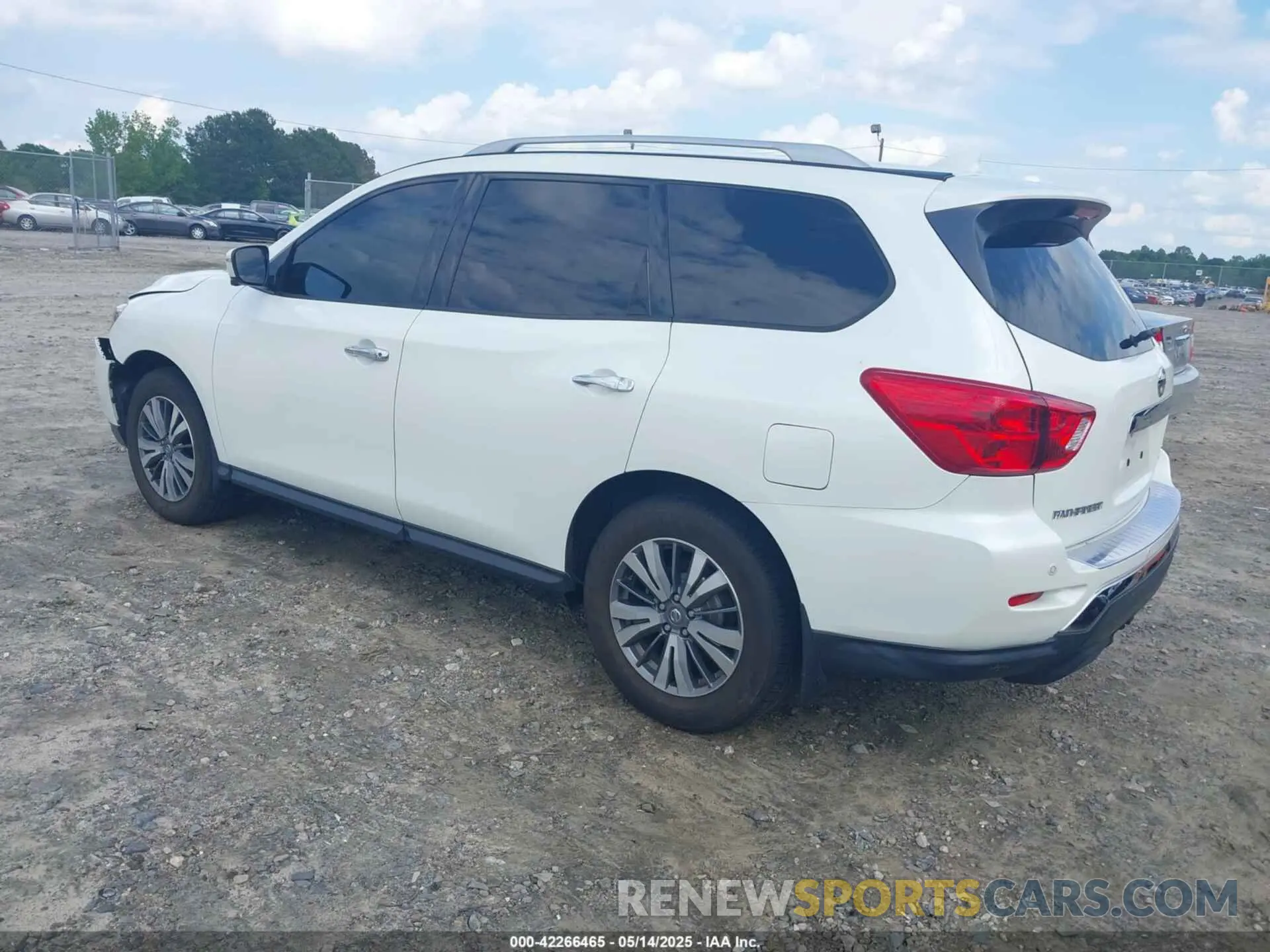 3 Photograph of a damaged car 5N1DR2CM7LC650458 NISSAN PATHFINDER 2020