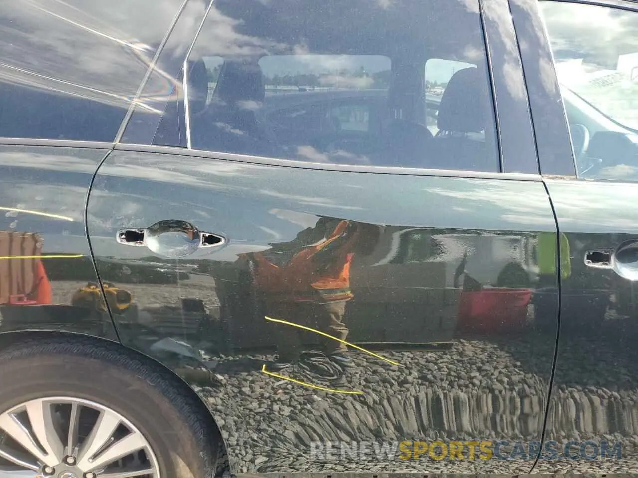 11 Photograph of a damaged car 5N1DR2CN4LC577798 NISSAN PATHFINDER 2020