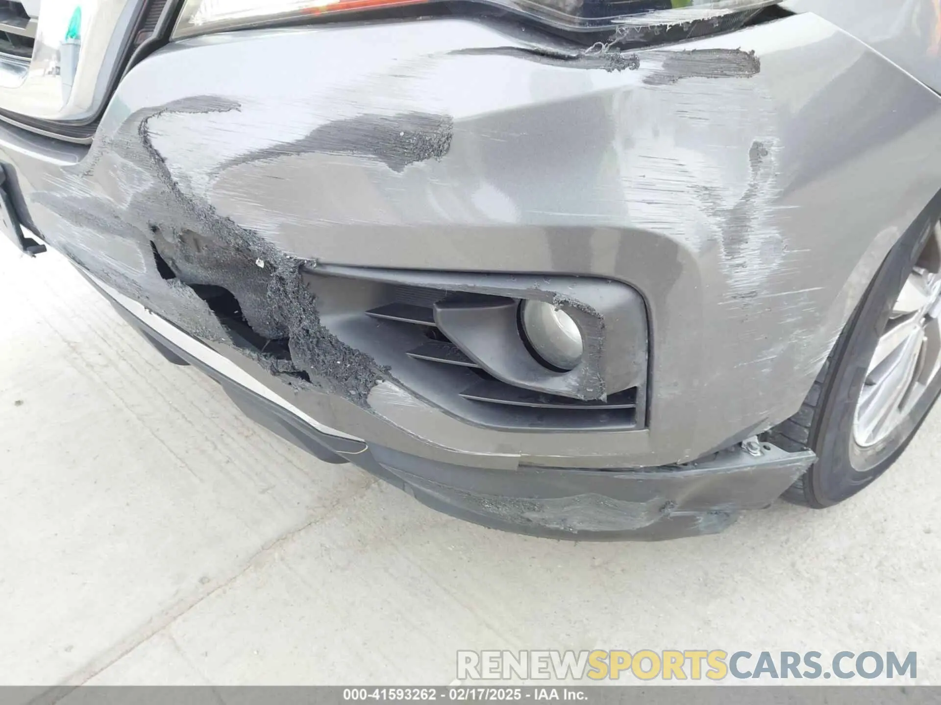 17 Photograph of a damaged car 5N1DR2CN5LC599678 NISSAN PATHFINDER 2020