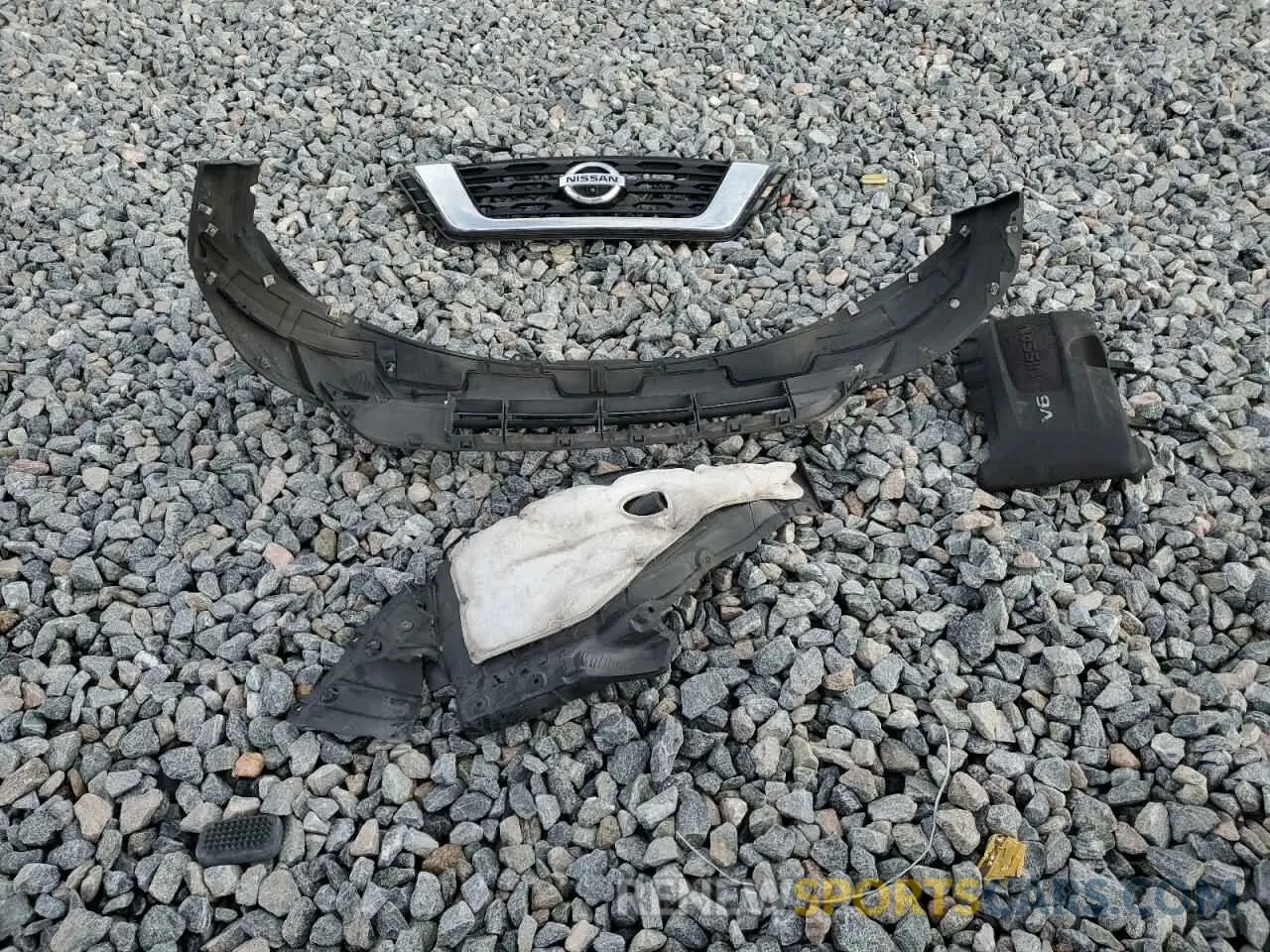 13 Photograph of a damaged car 5N1DR2CN7LC596328 NISSAN PATHFINDER 2020