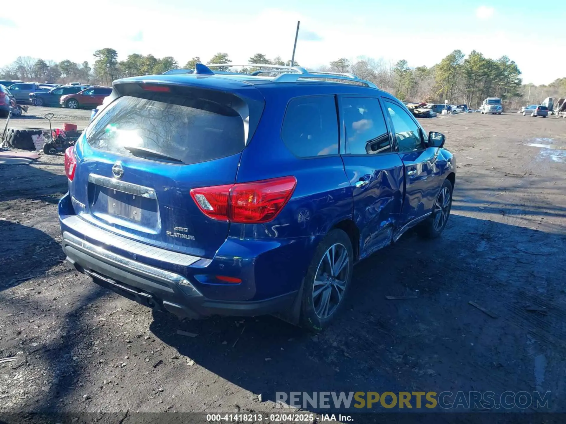 4 Photograph of a damaged car 5N1DR2DM6LC575993 NISSAN PATHFINDER 2020