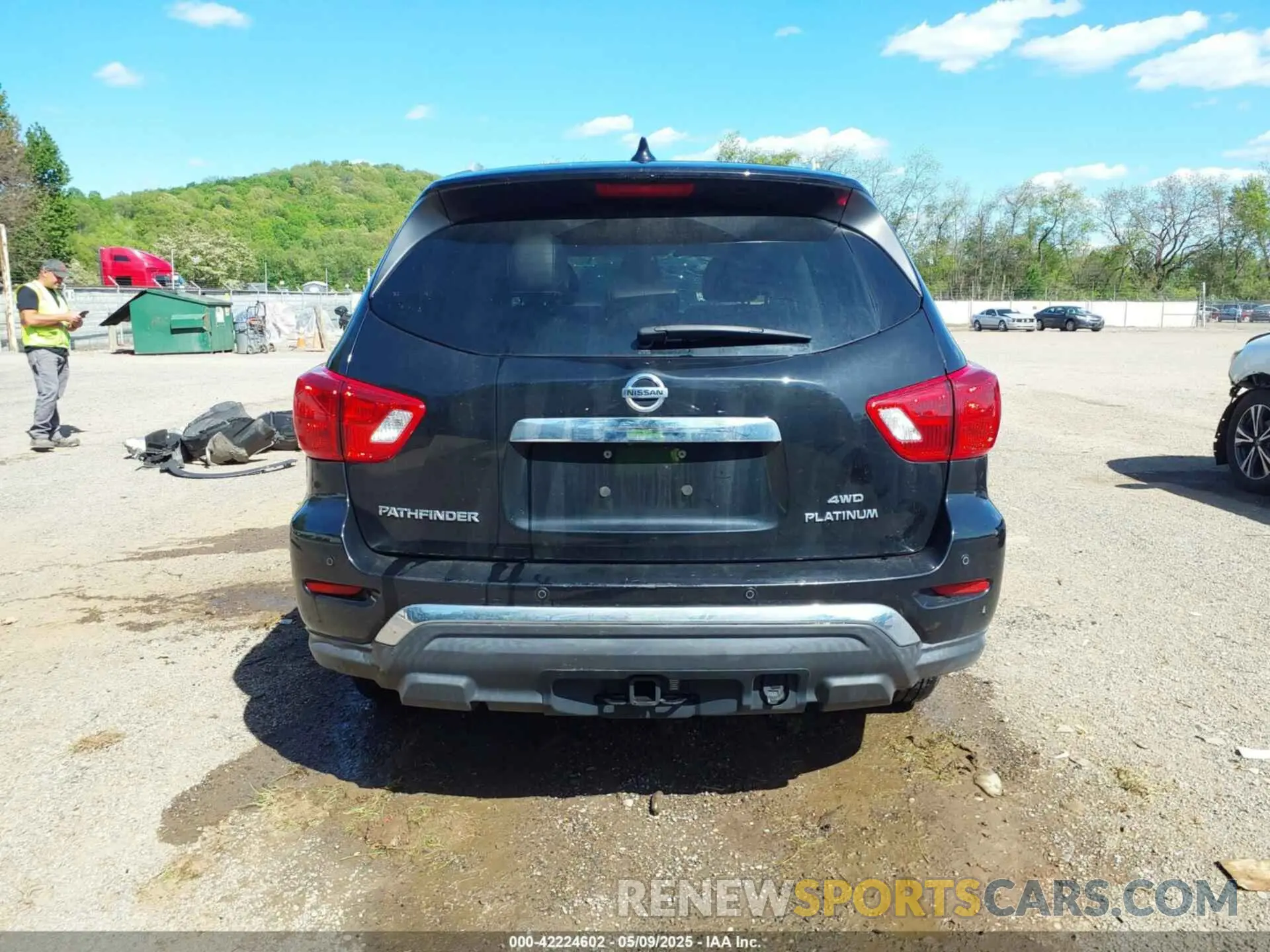 16 Photograph of a damaged car 5N1DR2DM6LC580398 NISSAN PATHFINDER 2020