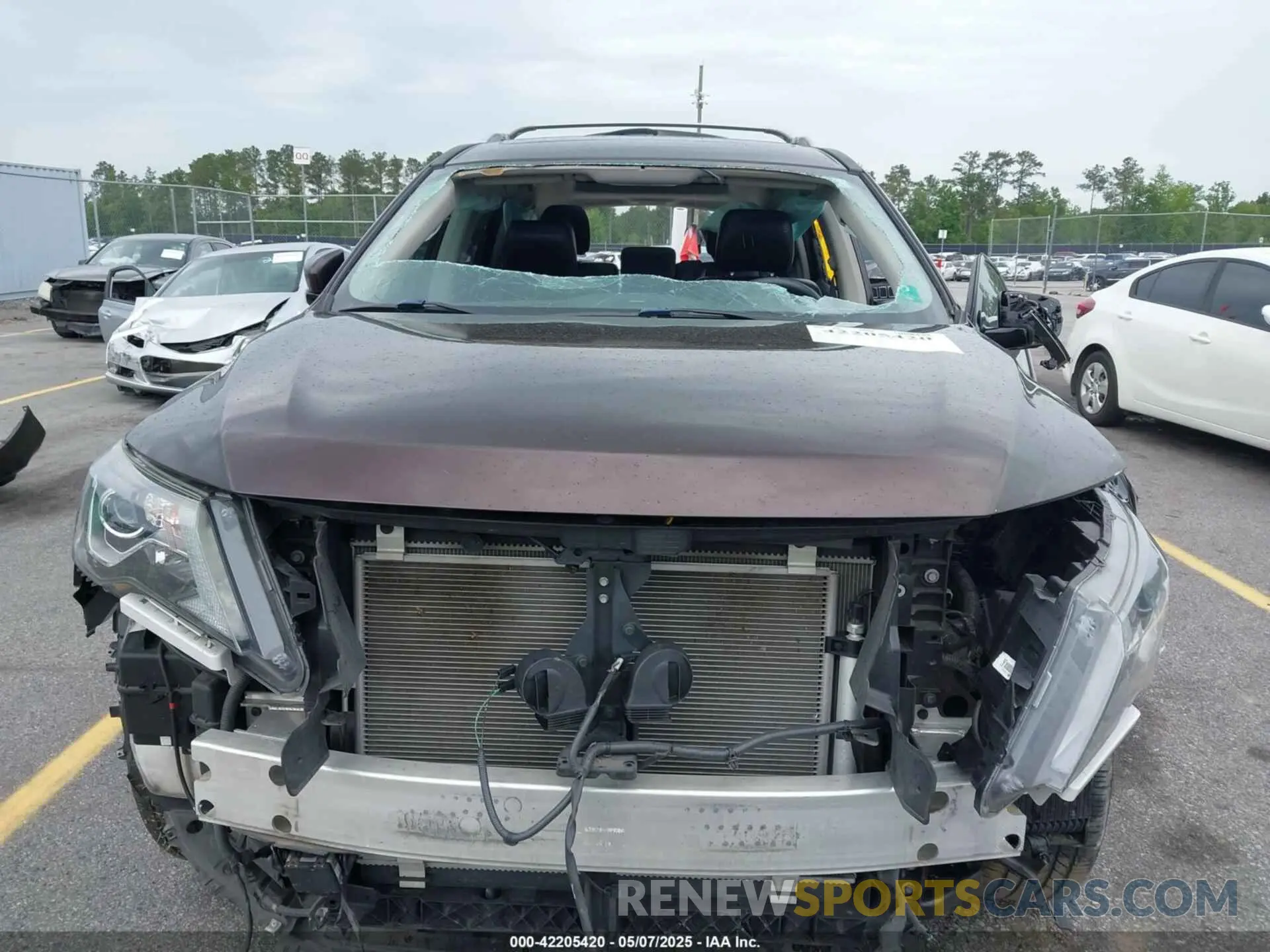 6 Photograph of a damaged car 5N1DR2DN0LC592071 NISSAN PATHFINDER 2020