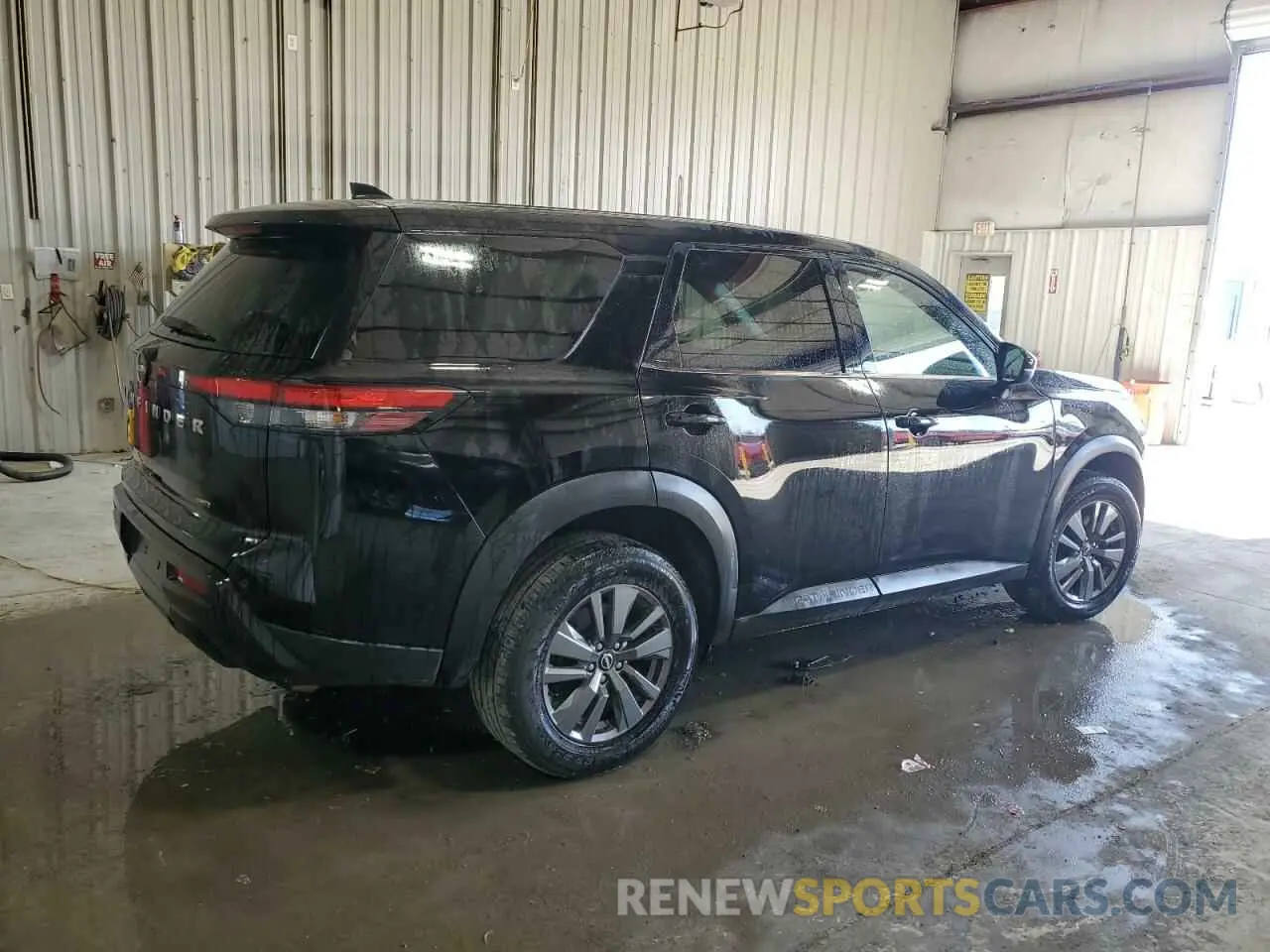 3 Photograph of a damaged car 5N1DR3AC8NC227178 NISSAN PATHFINDER 2022