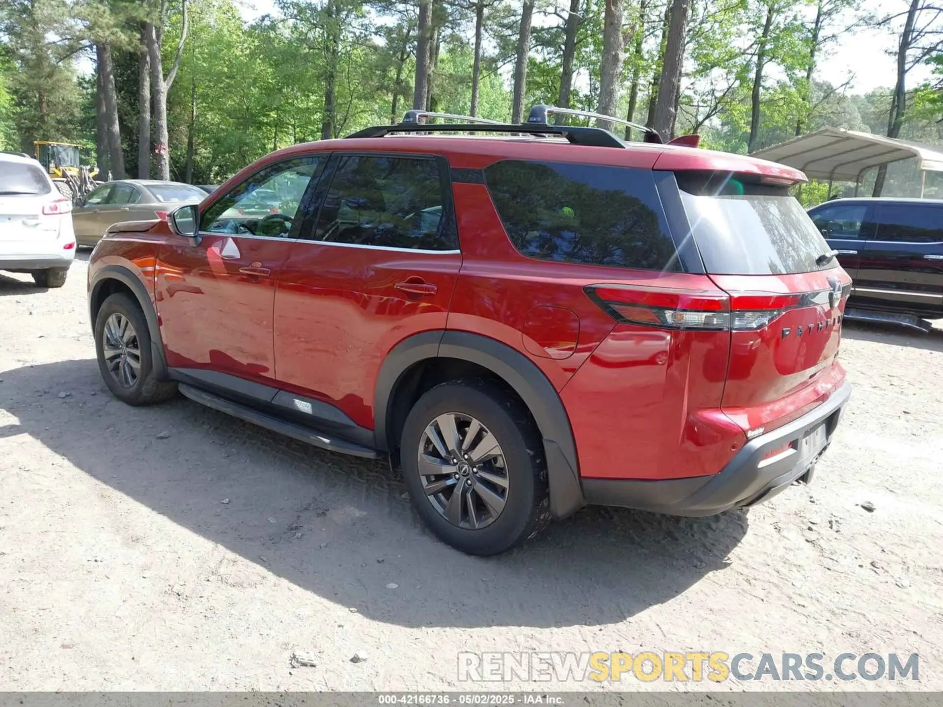 3 Photograph of a damaged car 5N1DR3BA2NC233619 NISSAN PATHFINDER 2022