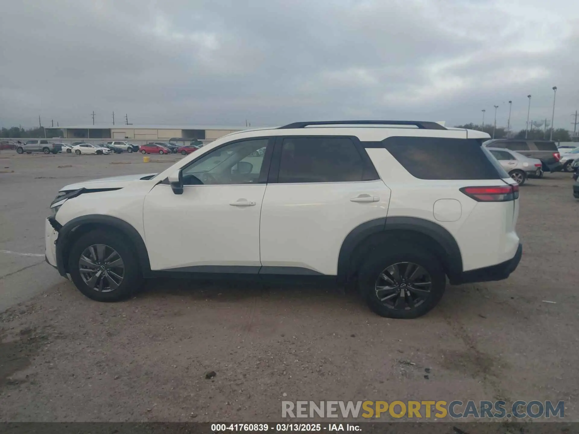 14 Photograph of a damaged car 5N1DR3BA4NC223741 NISSAN PATHFINDER 2022