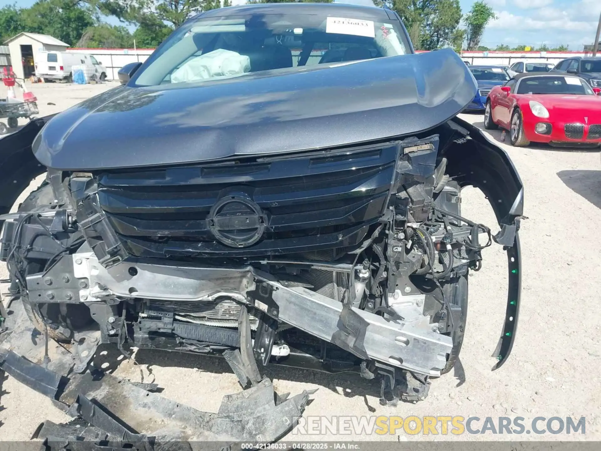 11 Photograph of a damaged car 5N1DR3BA6NC208304 NISSAN PATHFINDER 2022
