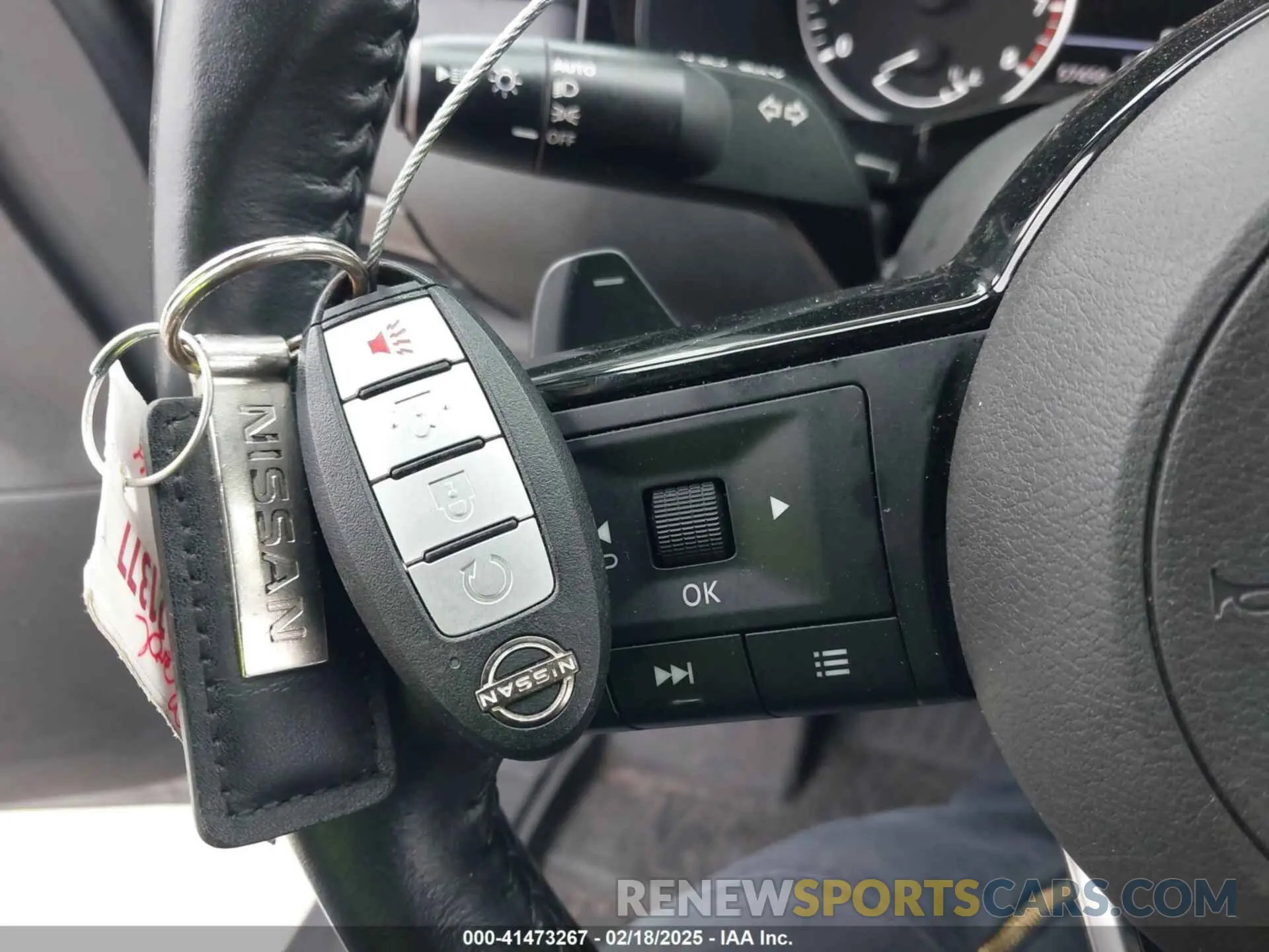 11 Photograph of a damaged car 5N1DR3BA7NC249525 NISSAN PATHFINDER 2022