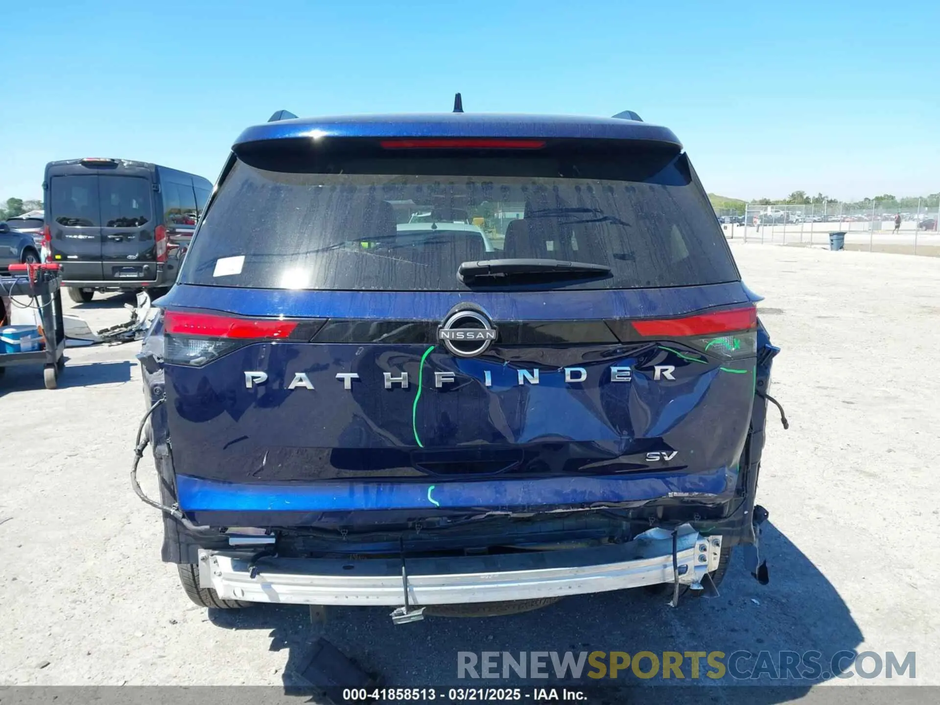 17 Photograph of a damaged car 5N1DR3BAXNC239233 NISSAN PATHFINDER 2022