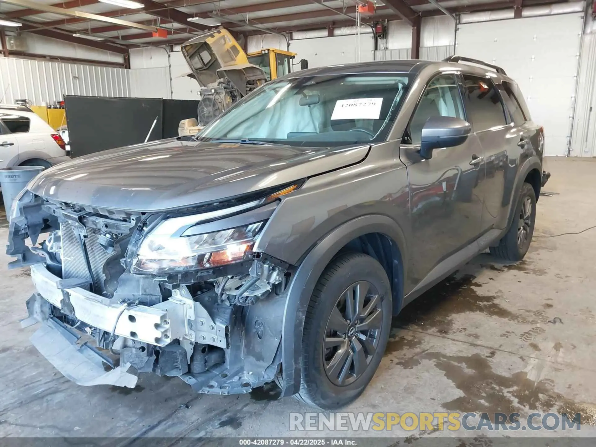 2 Photograph of a damaged car 5N1DR3BC3NC213705 NISSAN PATHFINDER 2022