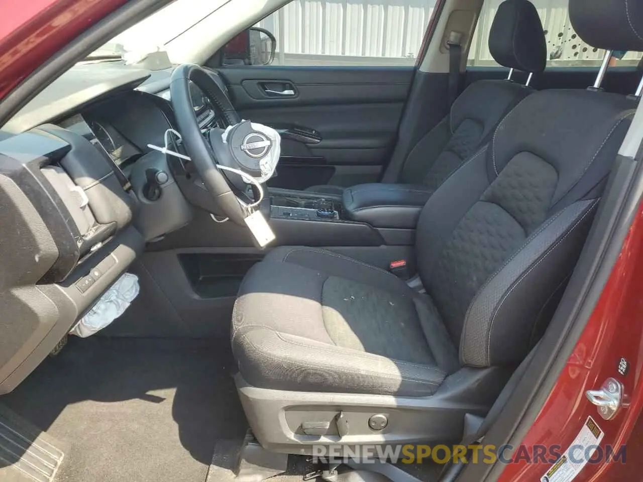 7 Photograph of a damaged car 5N1DR3BC3NC244940 NISSAN PATHFINDER 2022