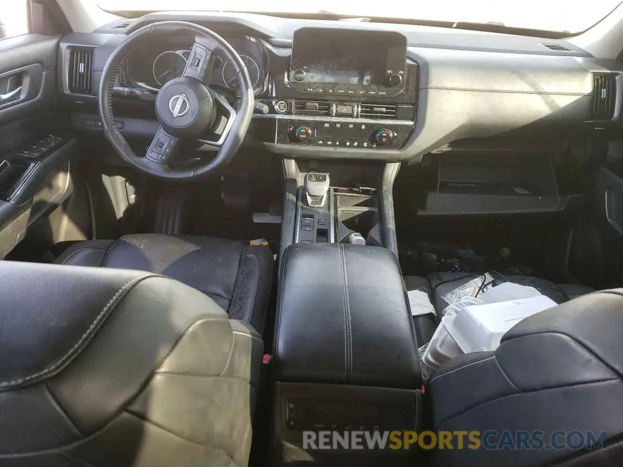 8 Photograph of a damaged car 5N1DR3CA0NC202965 NISSAN PATHFINDER 2022