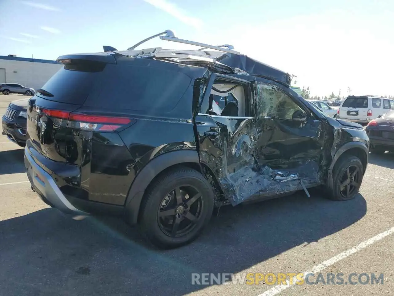 3 Photograph of a damaged car 5N1DR3CA5NC253815 NISSAN PATHFINDER 2022