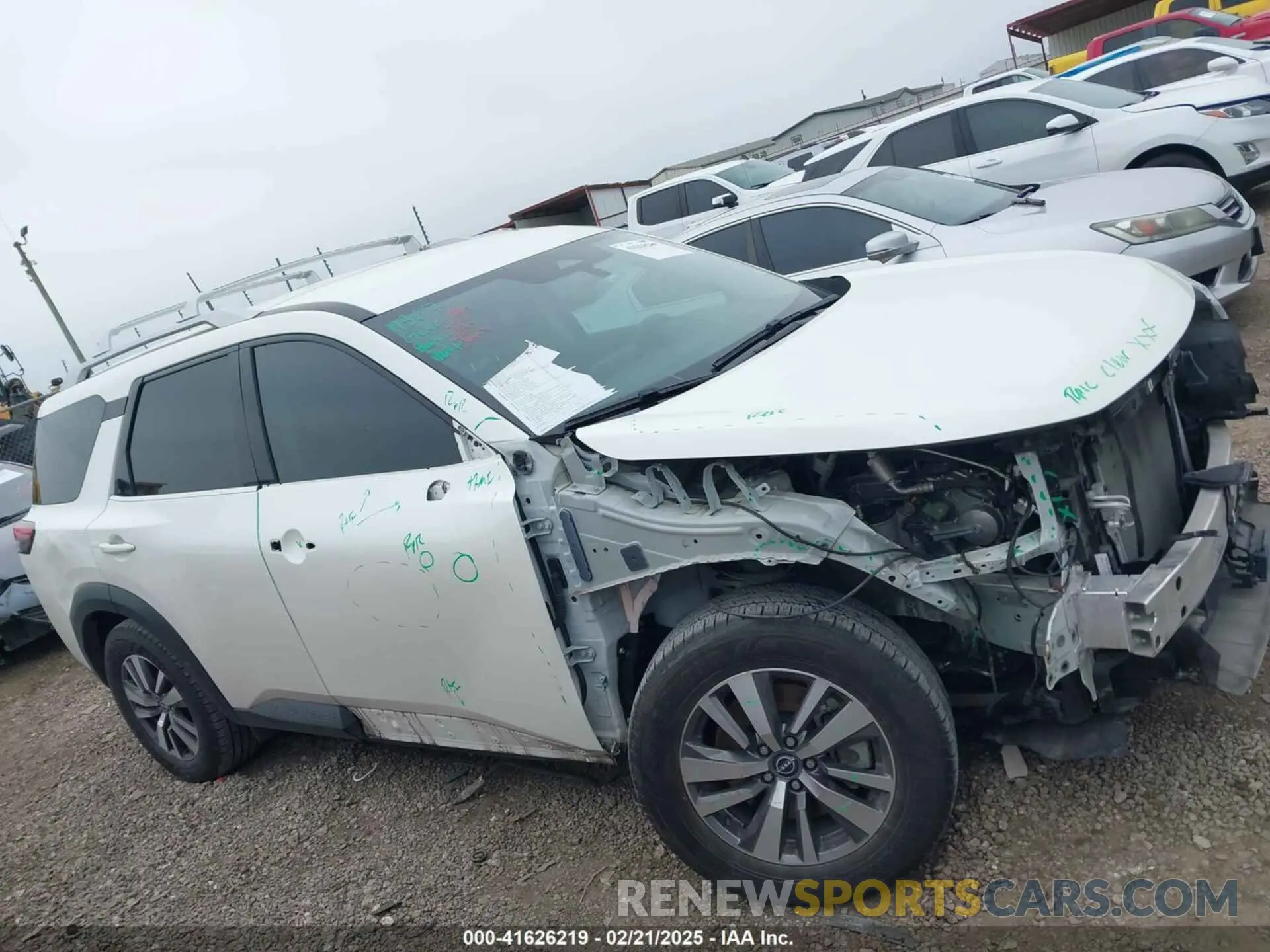 14 Photograph of a damaged car 5N1DR3CA6NC248462 NISSAN PATHFINDER 2022