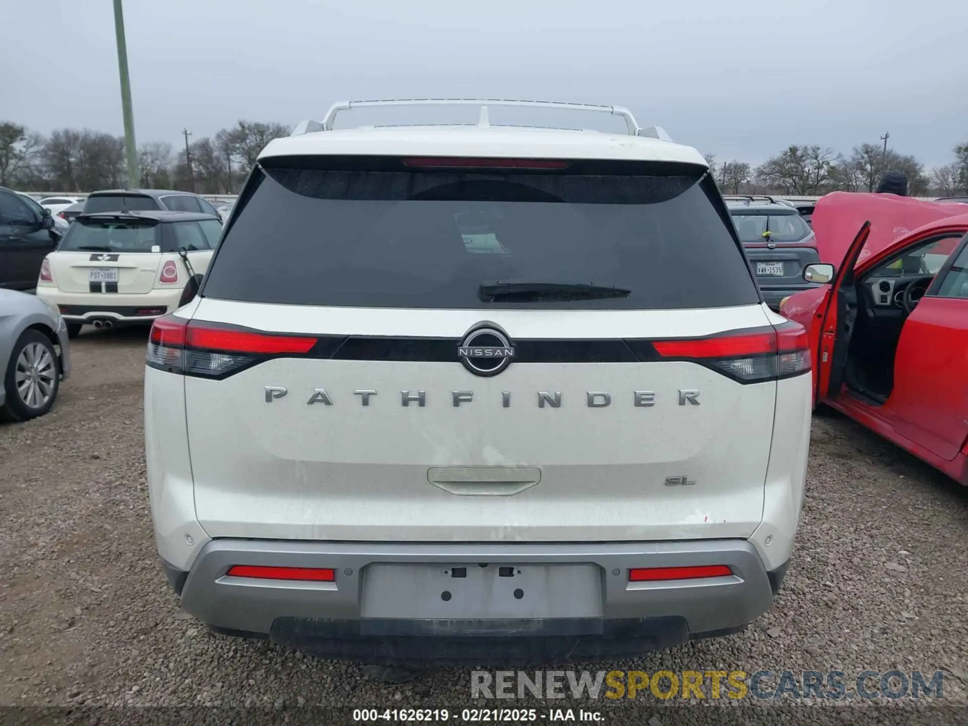 17 Photograph of a damaged car 5N1DR3CA6NC248462 NISSAN PATHFINDER 2022
