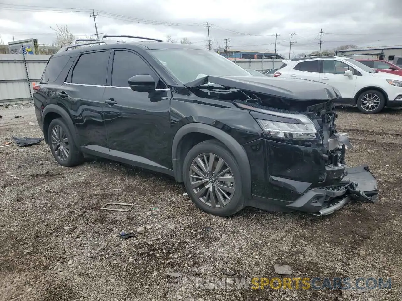 4 Photograph of a damaged car 5N1DR3CB2NC236186 NISSAN PATHFINDER 2022