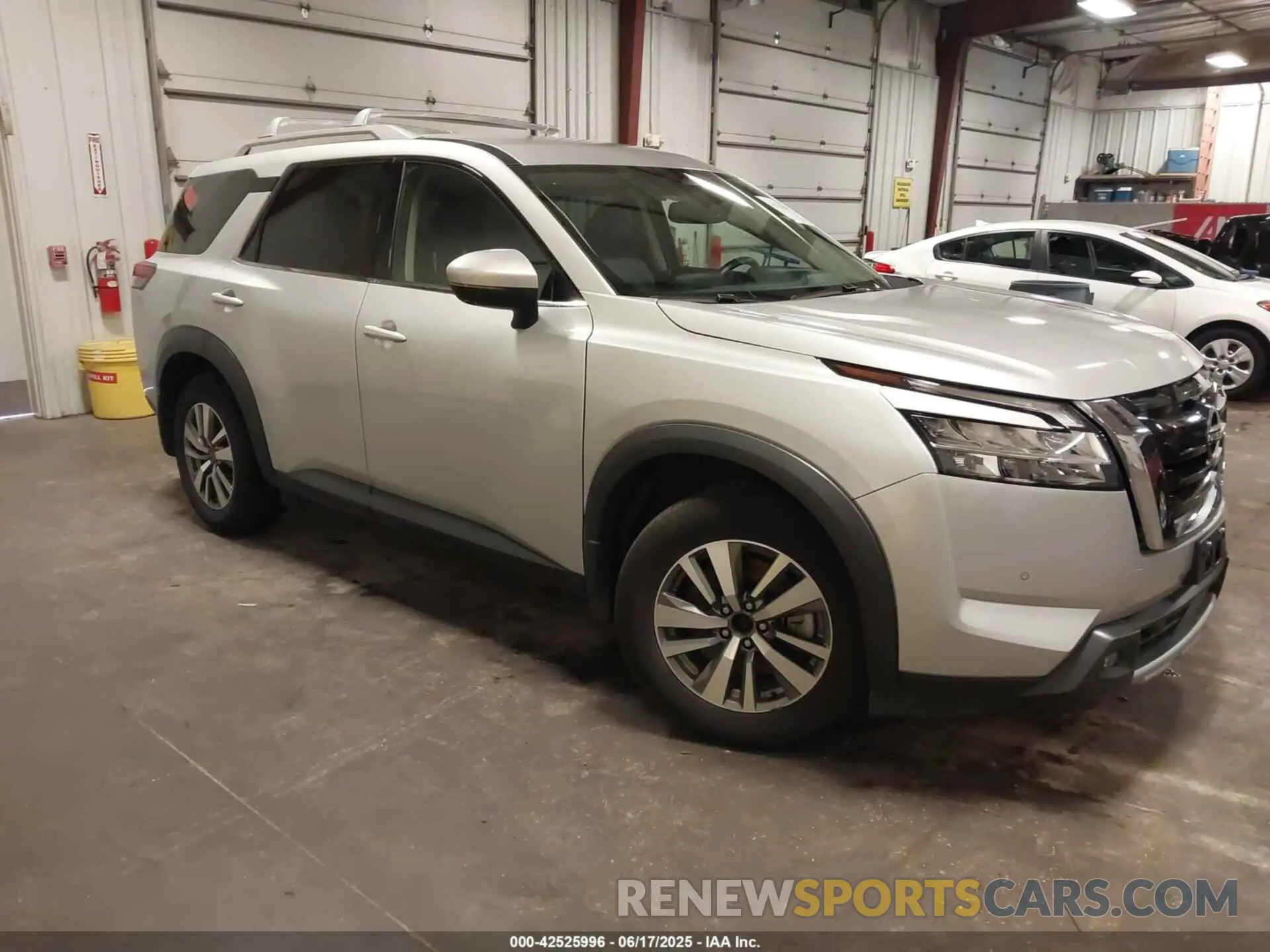 1 Photograph of a damaged car 5N1DR3CC0NC271821 NISSAN PATHFINDER 2022