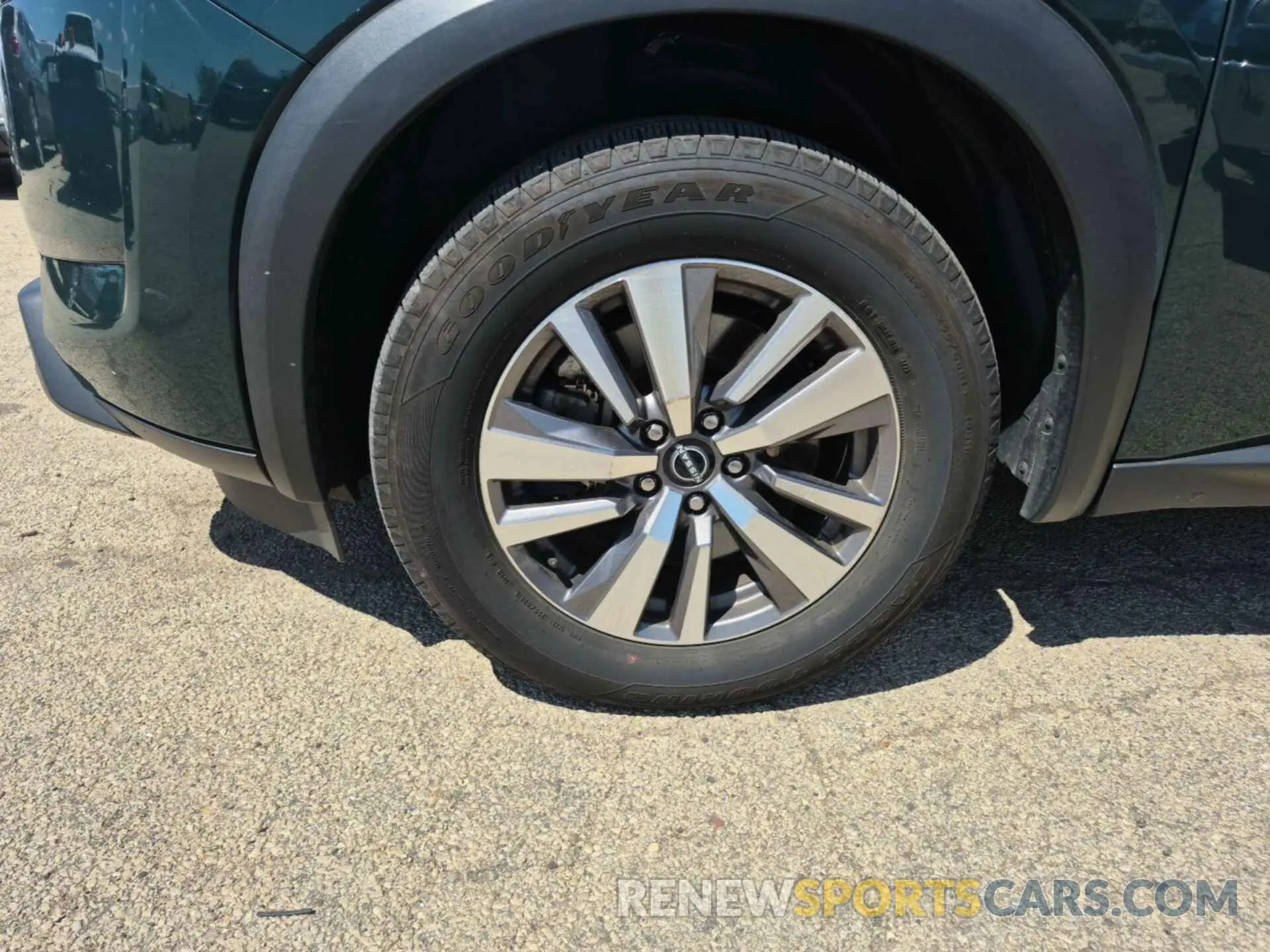 21 Photograph of a damaged car 5N1DR3CC2NC256303 NISSAN PATHFINDER 2022