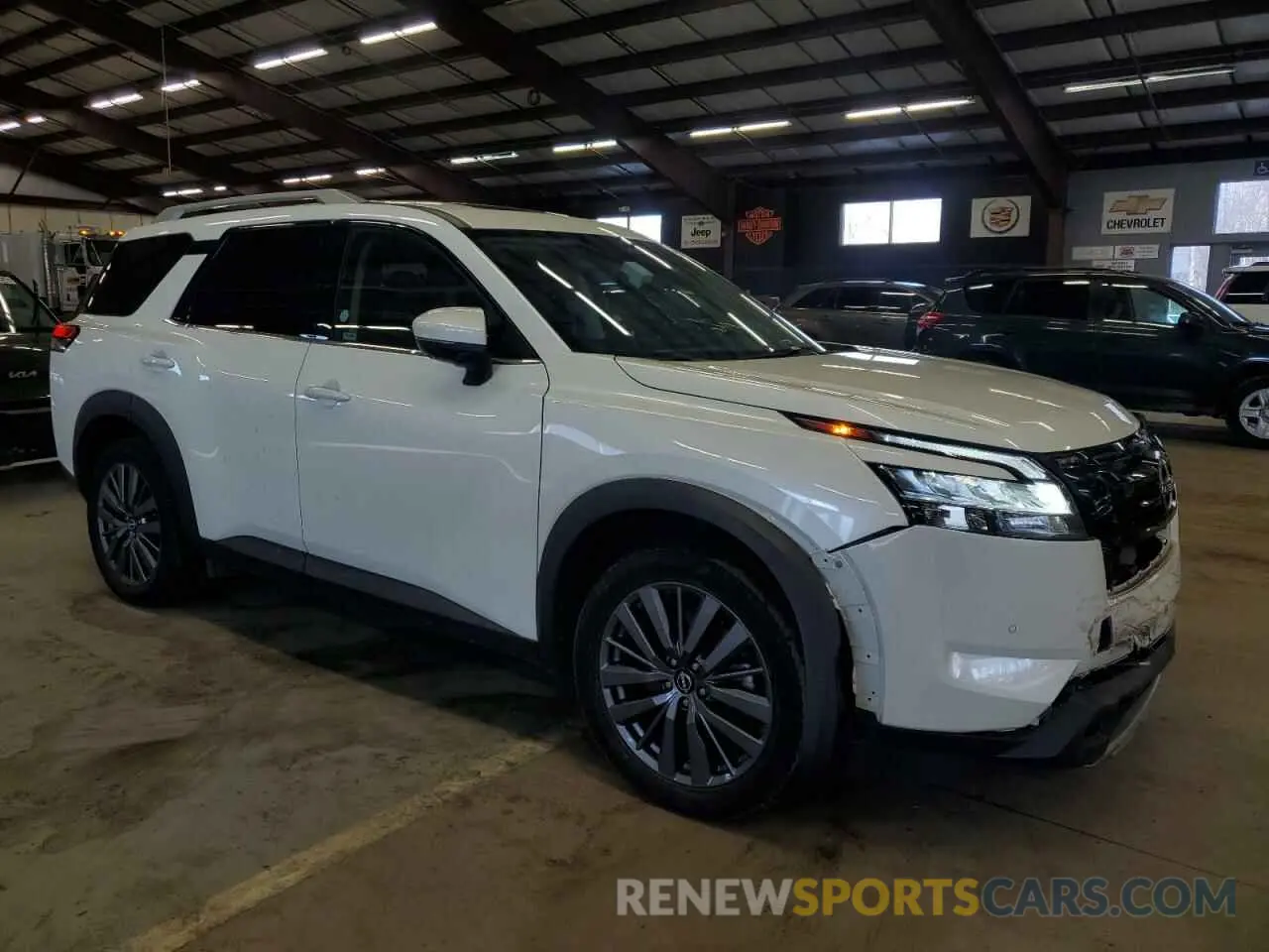 4 Photograph of a damaged car 5N1DR3CD9NC232475 NISSAN PATHFINDER 2022