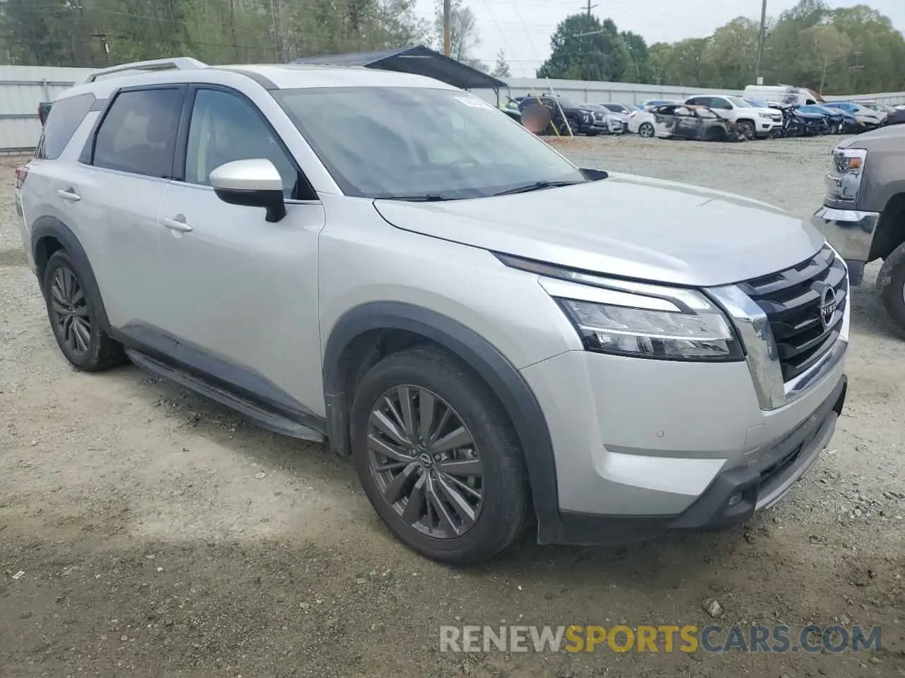 4 Photograph of a damaged car 5N1DR3CDXNC212655 NISSAN PATHFINDER 2022