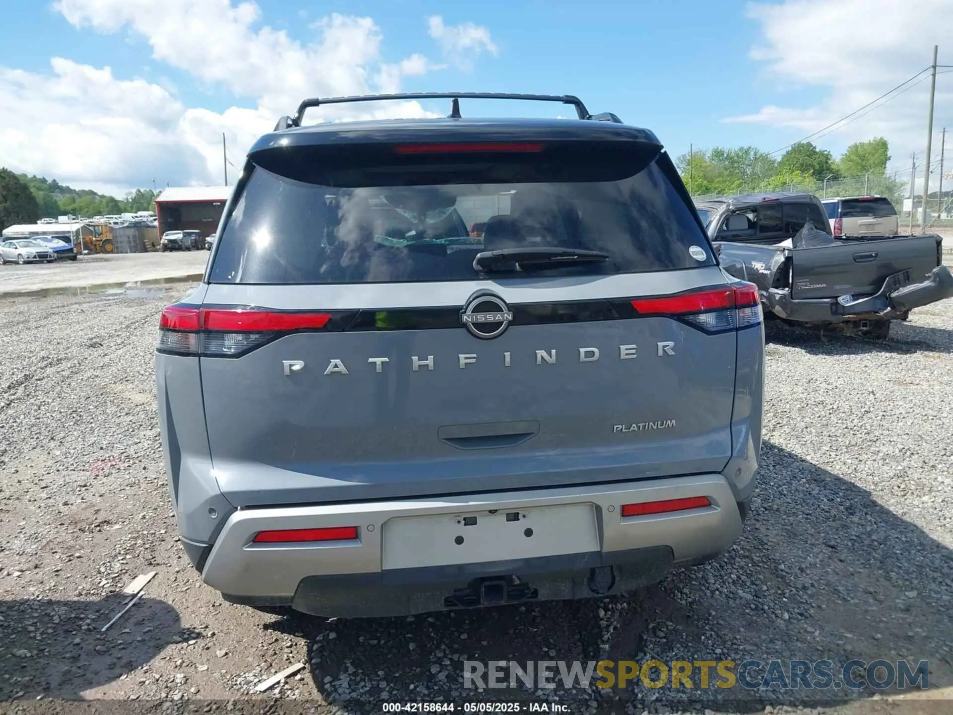 17 Фотография поврежденного автомобиля 5N1DR3DH2NC221481 NISSAN PATHFINDER 2022