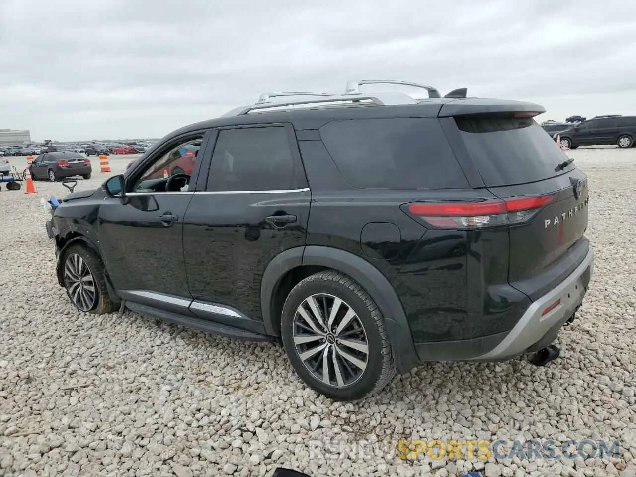 2 Photograph of a damaged car 5N1DR3DK3NC223669 NISSAN PATHFINDER 2022